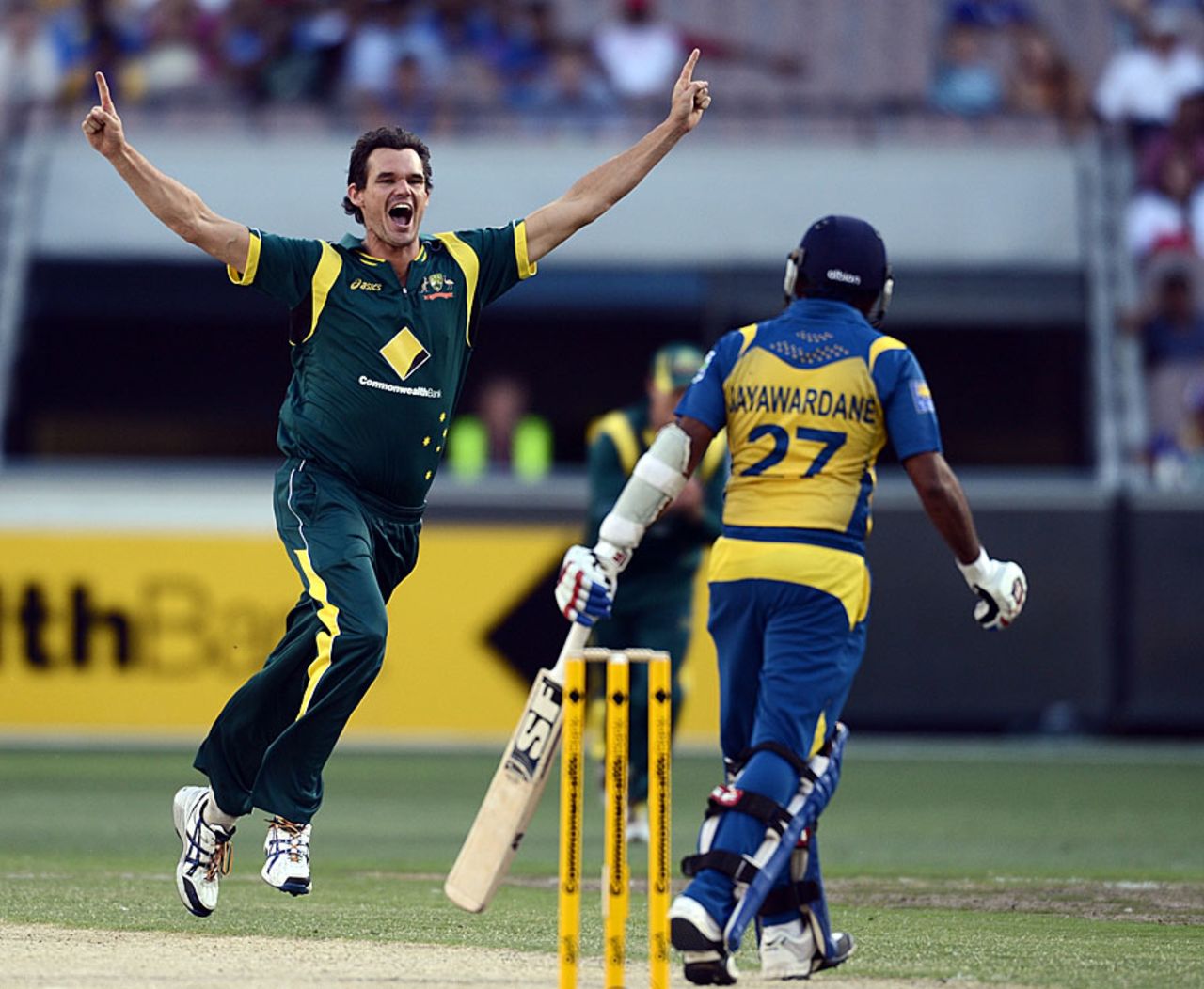 Clint McKay reacts after getting Mahela Jayawardene caught in the slips, Australia v Sri Lanka, 1st ODI, Melbourne, January 11, 2013