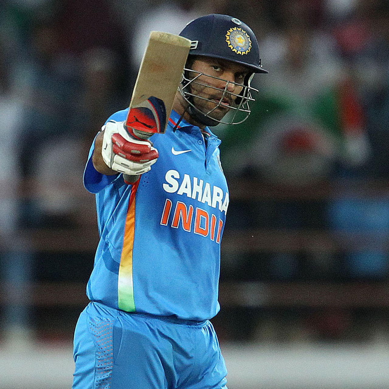 Yuvraj Singh's half-century kept India in the hunt of their target, India v England, 1st ODI, Rajkot, January 11, 2013
