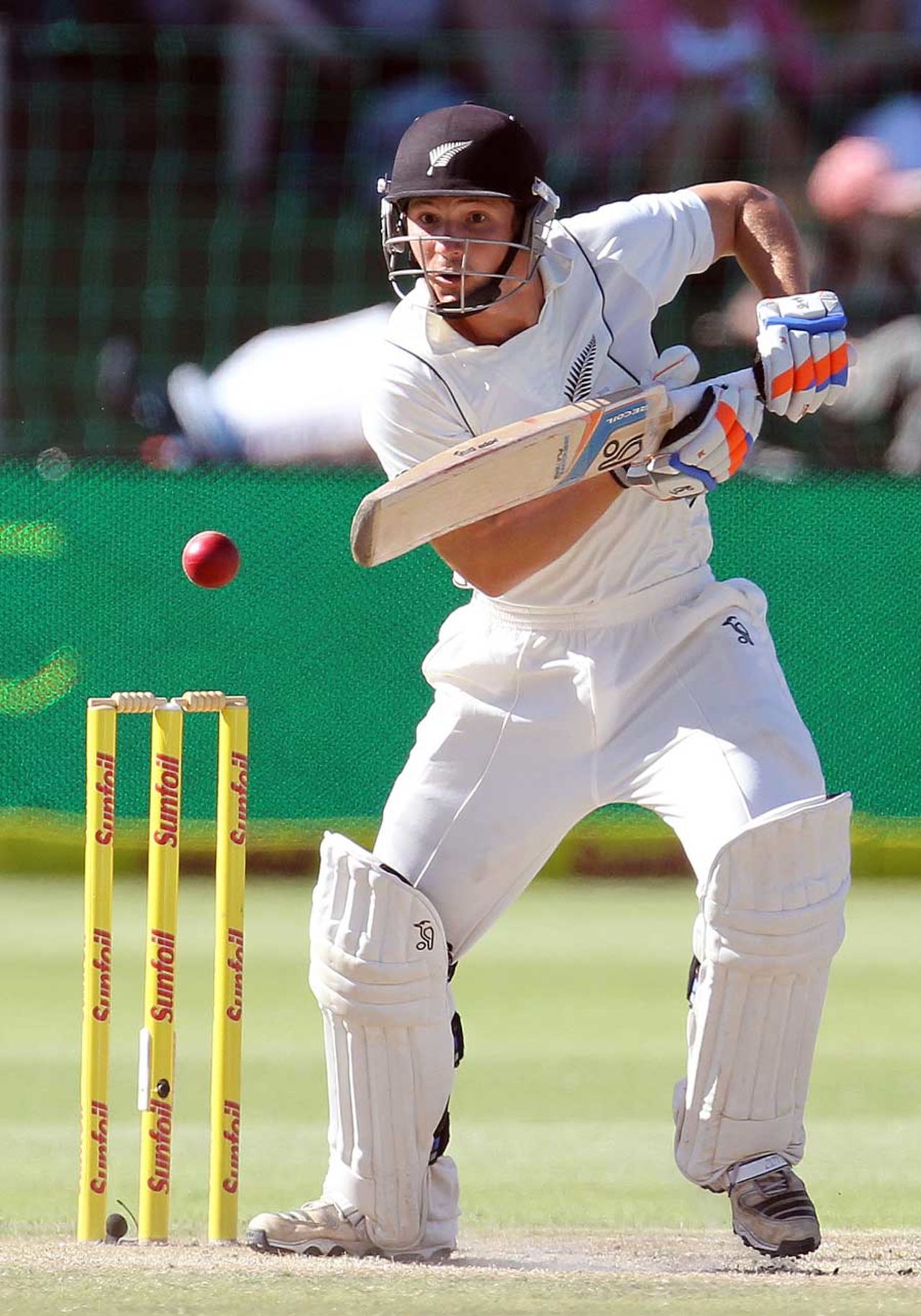 BJ Watling punches off the back foot, South Africa v New Zealand, 2nd Test, Port Elizabeth, 3rd day, January 13, 2013