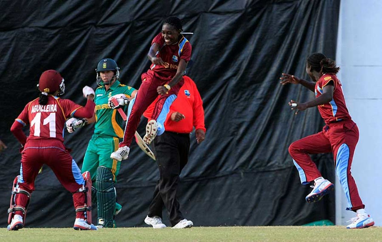 West Indies successfully defended 177, West Indies v South Africa, 5th Women's ODI, Roseau, January 15, 2013