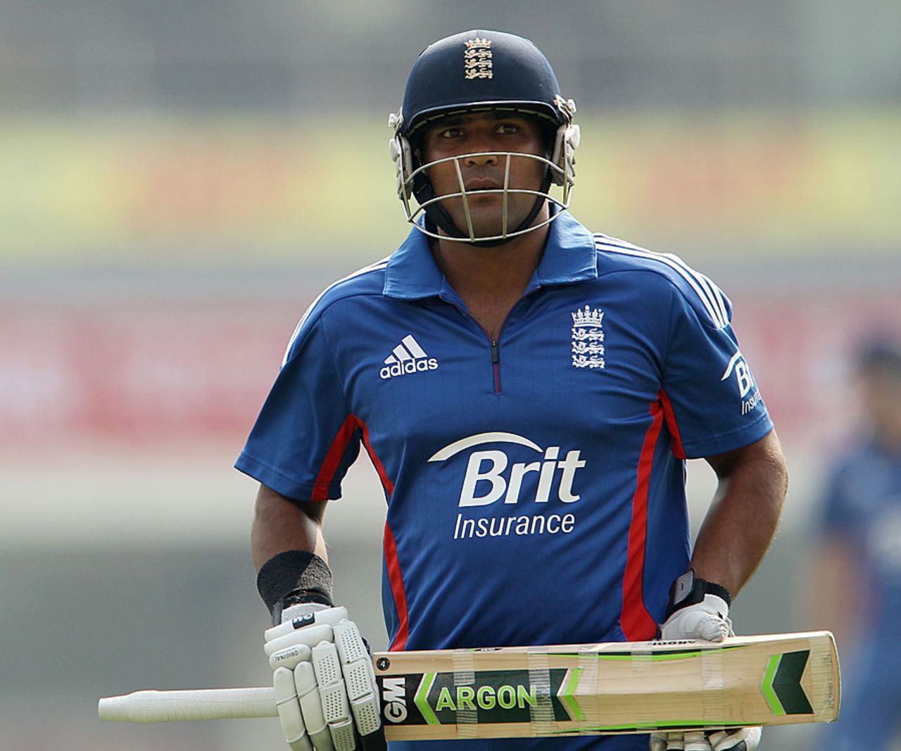 Samit Patel was out for a duck as England slipped to 98 for 6, India v England, 3rd ODI, Ranchi, January 19, 2013
