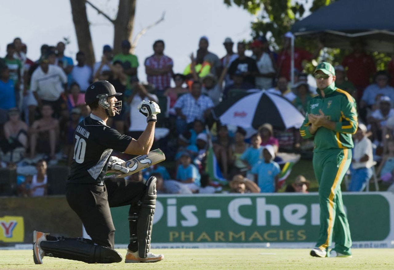 James Franklin kept his cool to win the game with a cover drive, South Africa v New Zealand, 1st ODI, Paarl, January 19, 2013