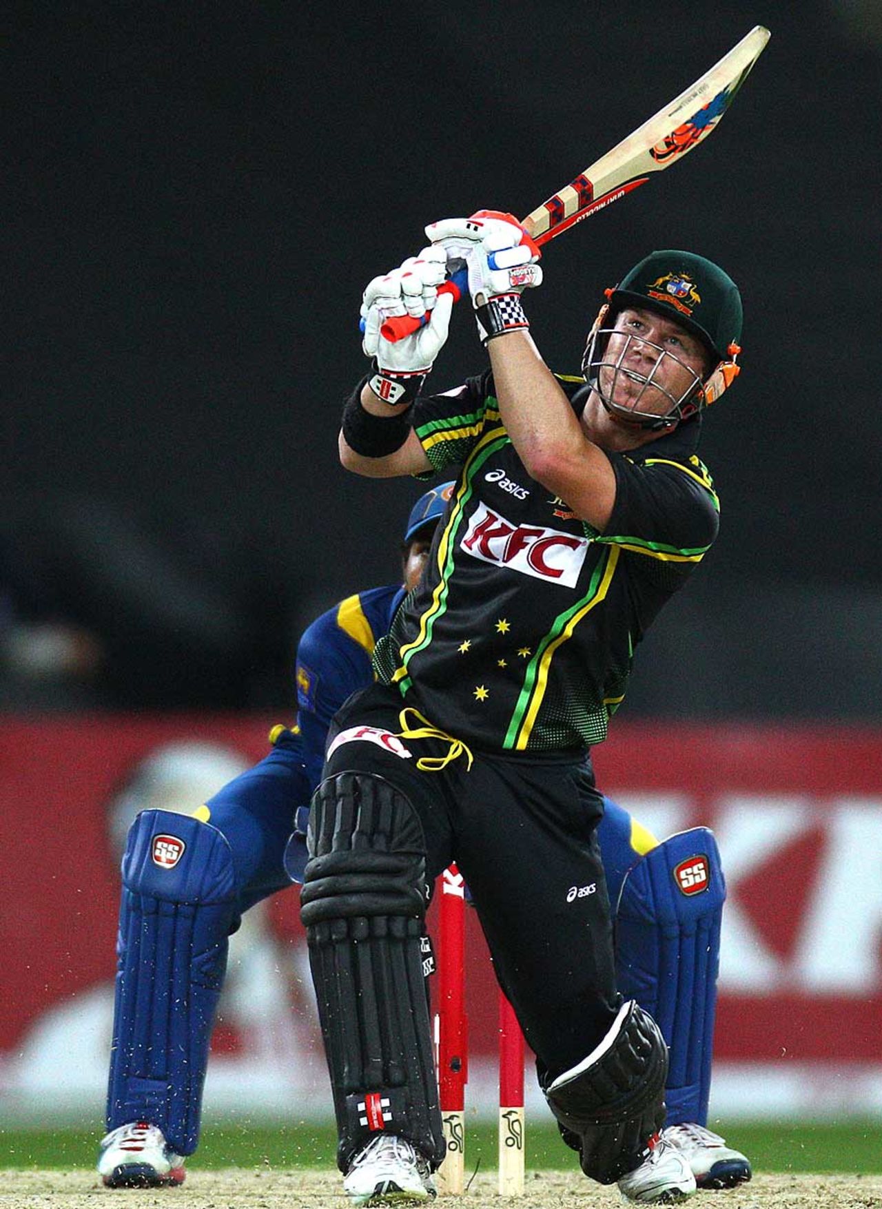 David Warner goes over the top, Australia v Sri Lanka, 1st T20, Sydney, January 26, 2013