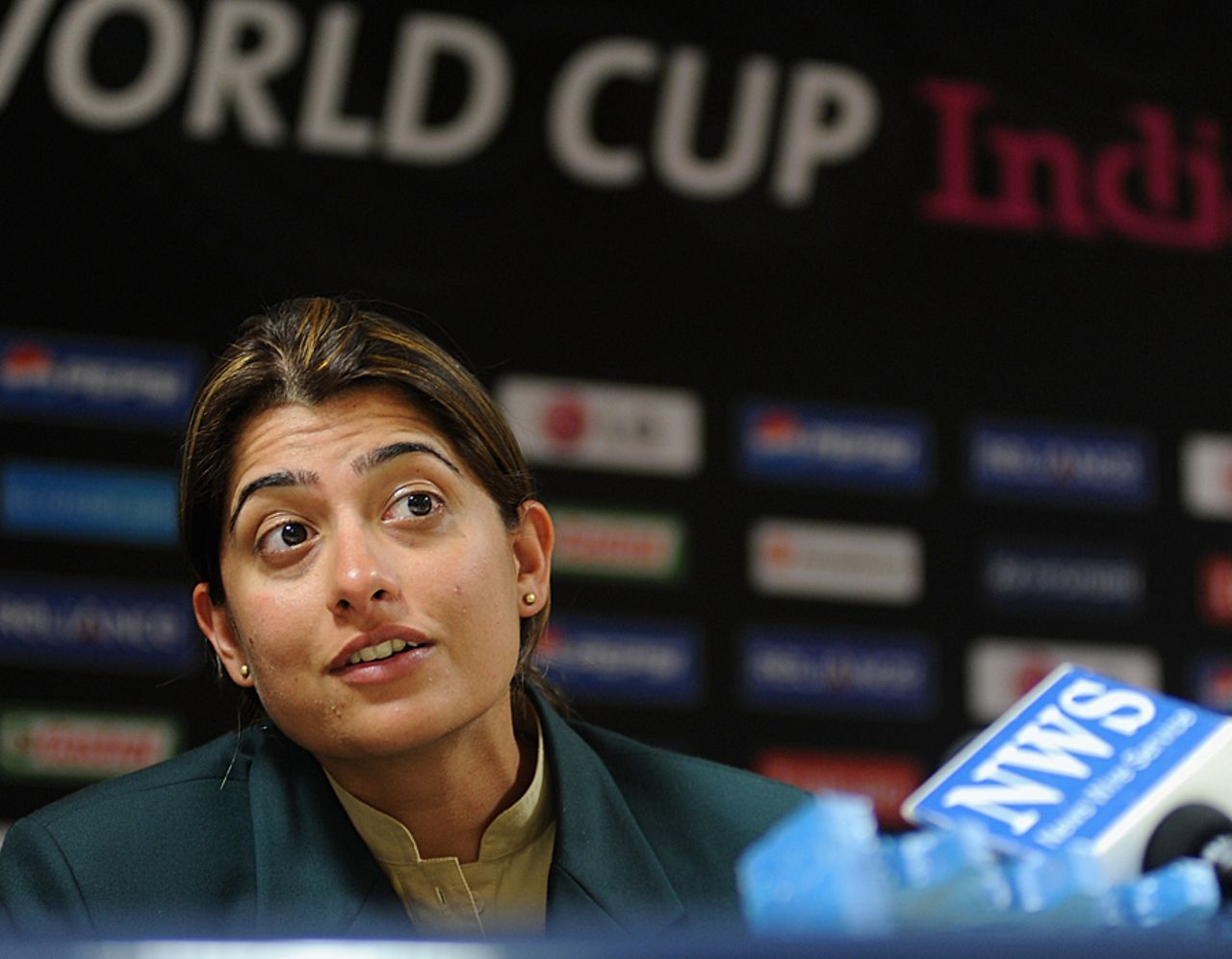 Sana Mir at a press conference, Cuttack, January 31, 2013