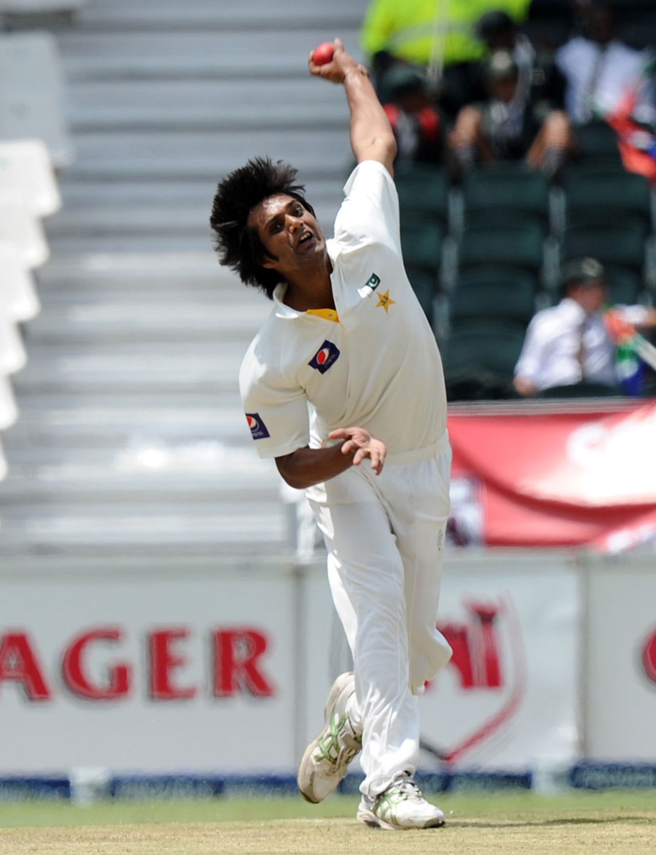 Rahat Ali bowls on debut, South Africa v Pakistan, 1st Test, Johannesburg, February 1, 2013