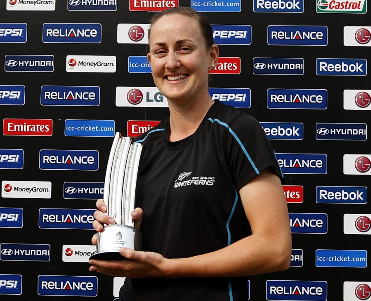 Rachel Candy took 5 for 19 off ten overs to help defeat Pakistan, New Zealand v Pakistan, Women's World Cup, Group B, Cuttack, February 3, 2013