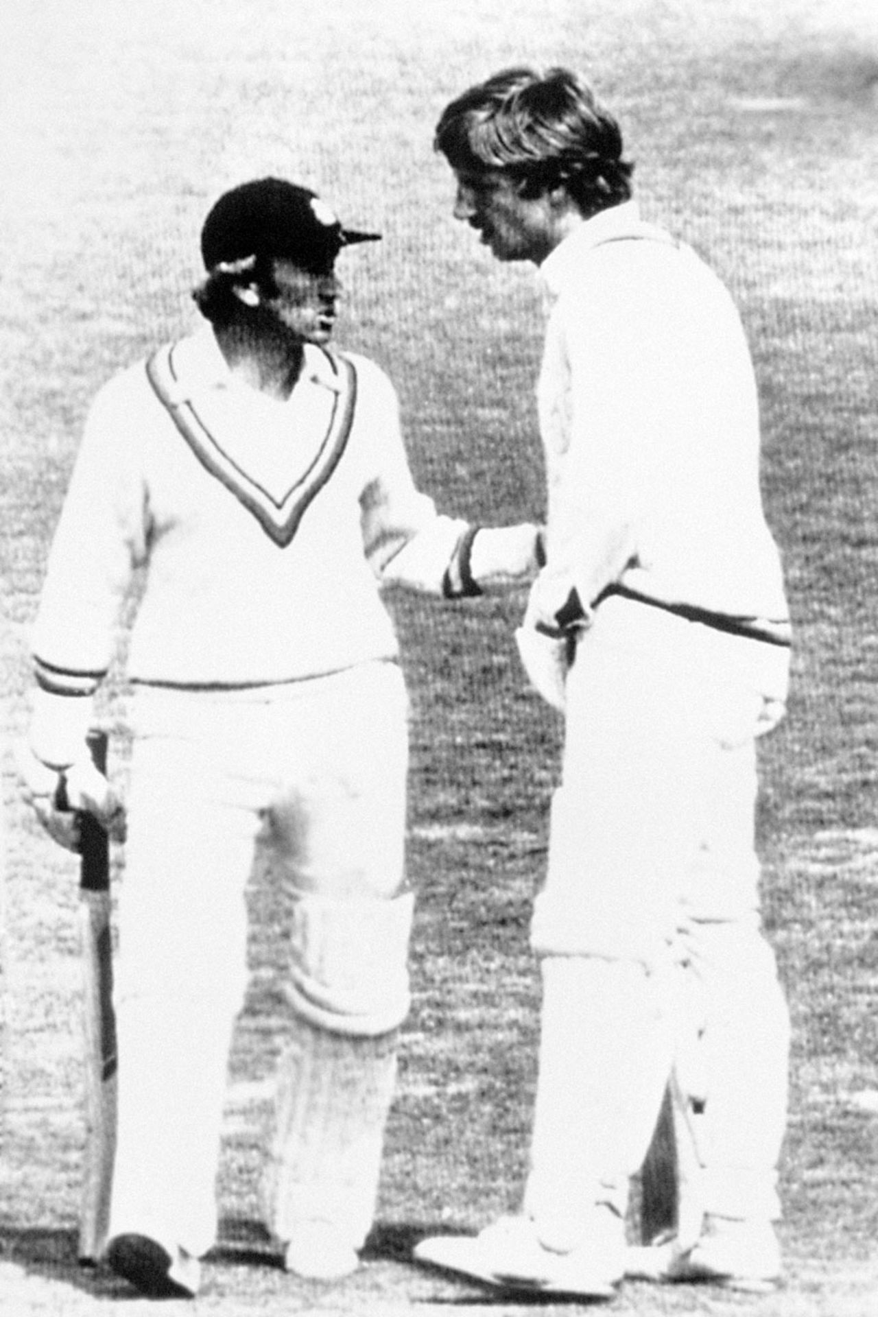 Ian Botham apologises to Bob Taylor after running him out, New Zealand v England, 2nd Test, Christchurch, February 25, 1978