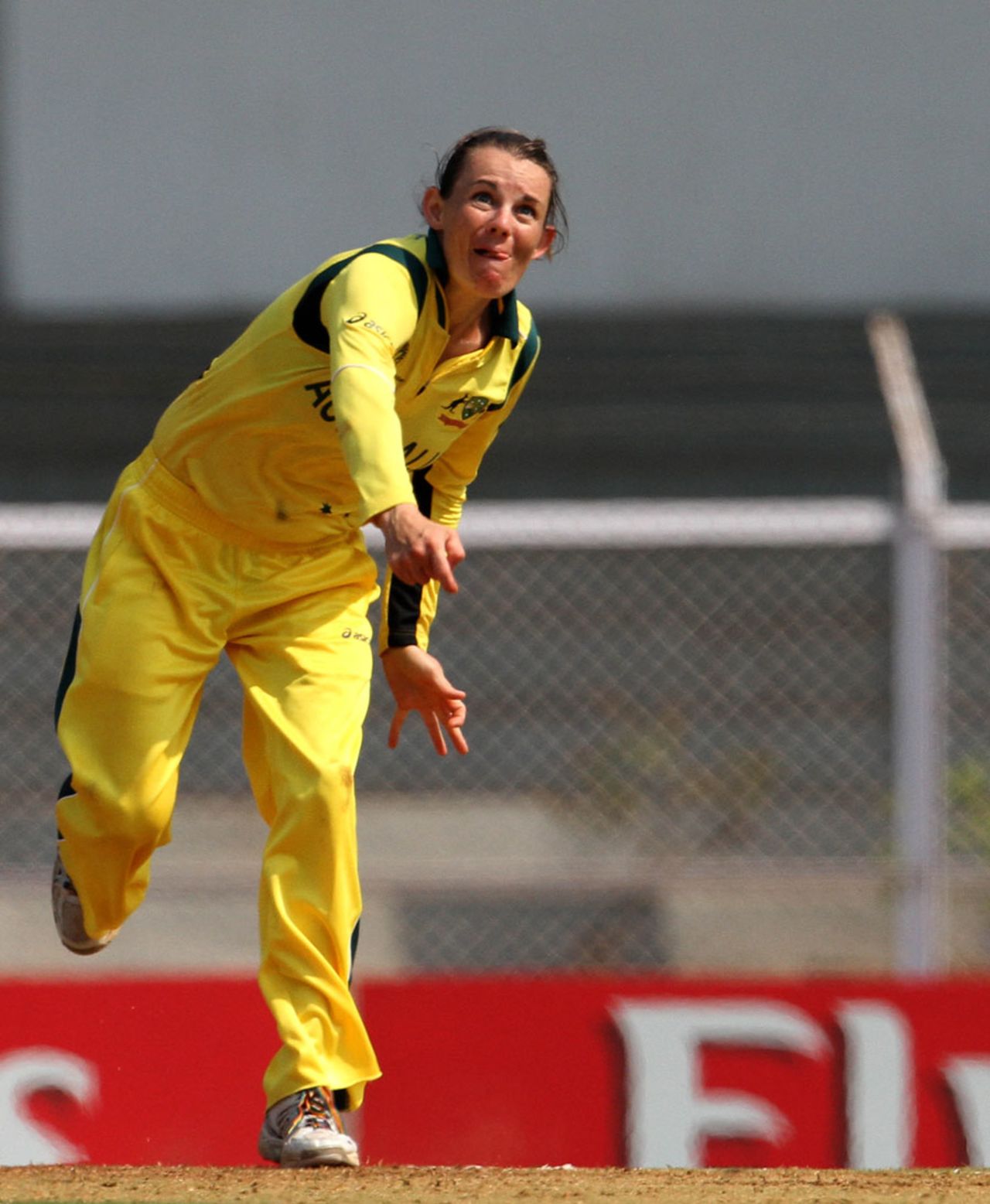 Erin Osbourne finished with outstanding figures of 10-6-9-3, Australia v Sri Lanka, Super Six match, Women's World Cup 2013, Mumbai,  February 10, 2013