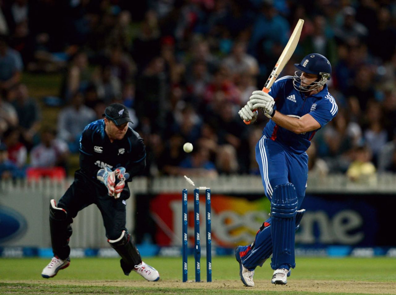 Michael Lumb was bowled off his pad by Nathan McCullum, New Zealand v England, 2nd T20, Hamilton, February 12, 2013