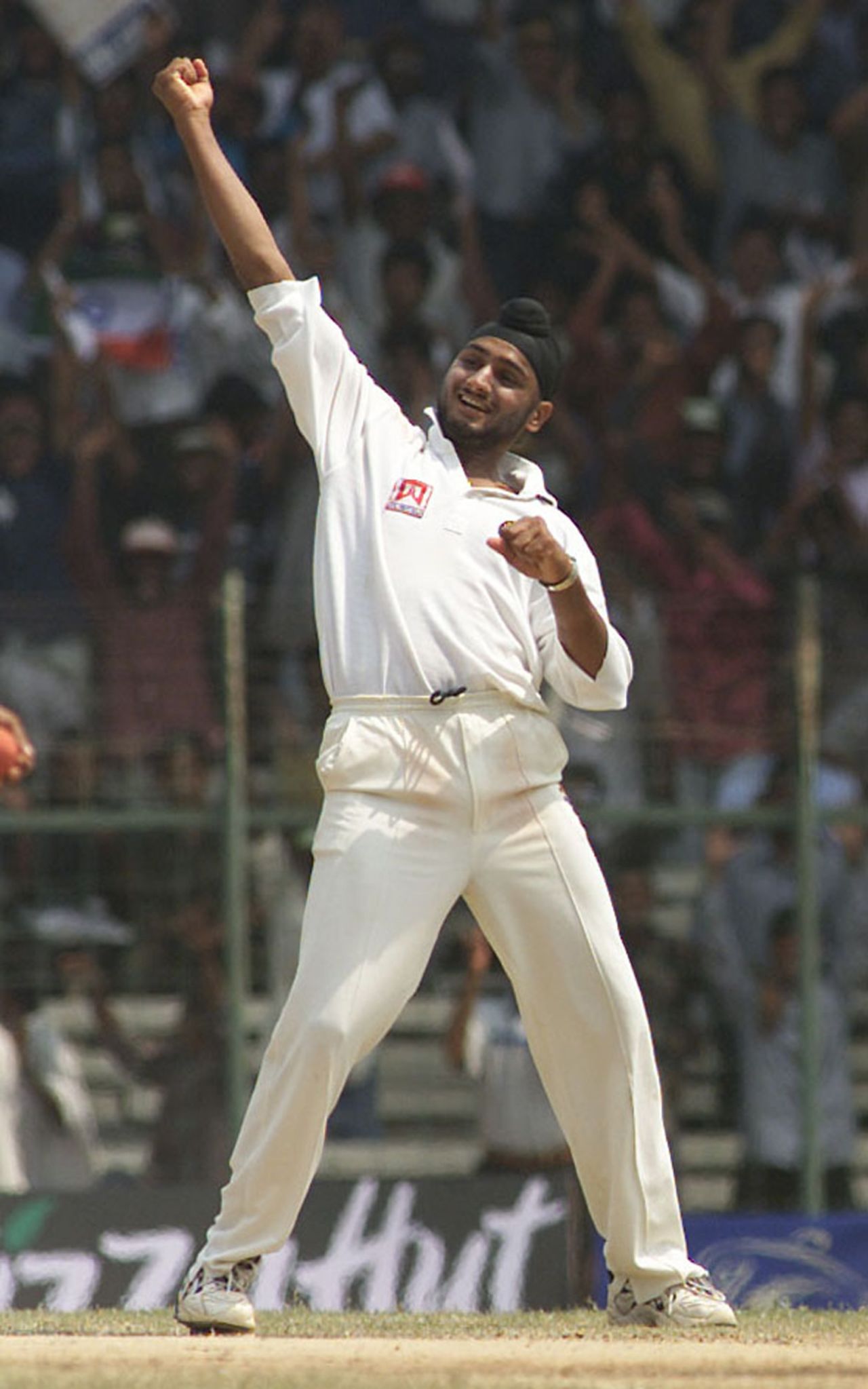 Harbhajan Singh celebrates Colin Miller's wicket, India v Australia, 3rd Test, Chennai, 5th day, March 22, 2001