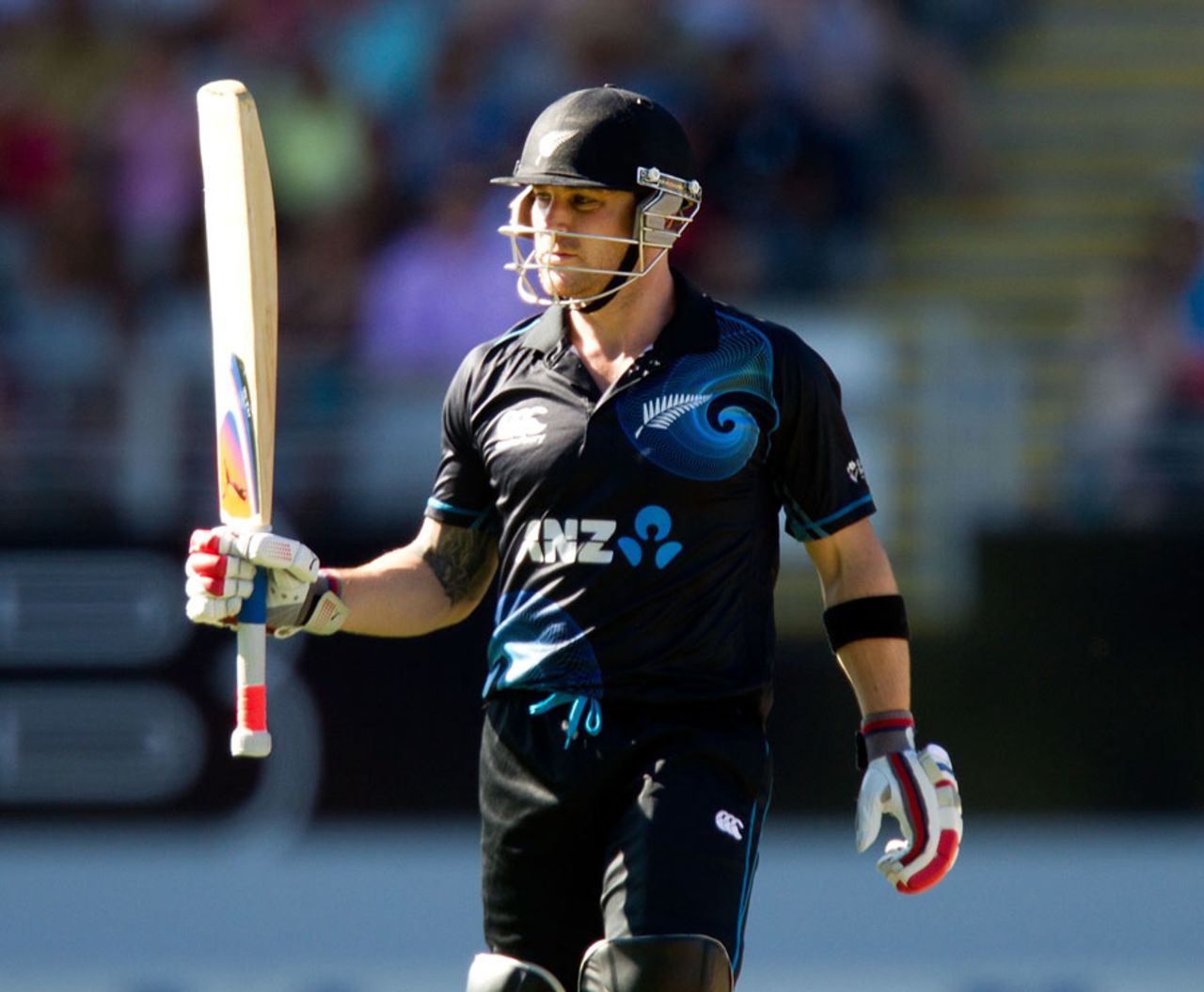 Brendon McCullum acknowledges his fifty, New Zealand v England, 3rd ODI, Auckland, February 23, 2013
