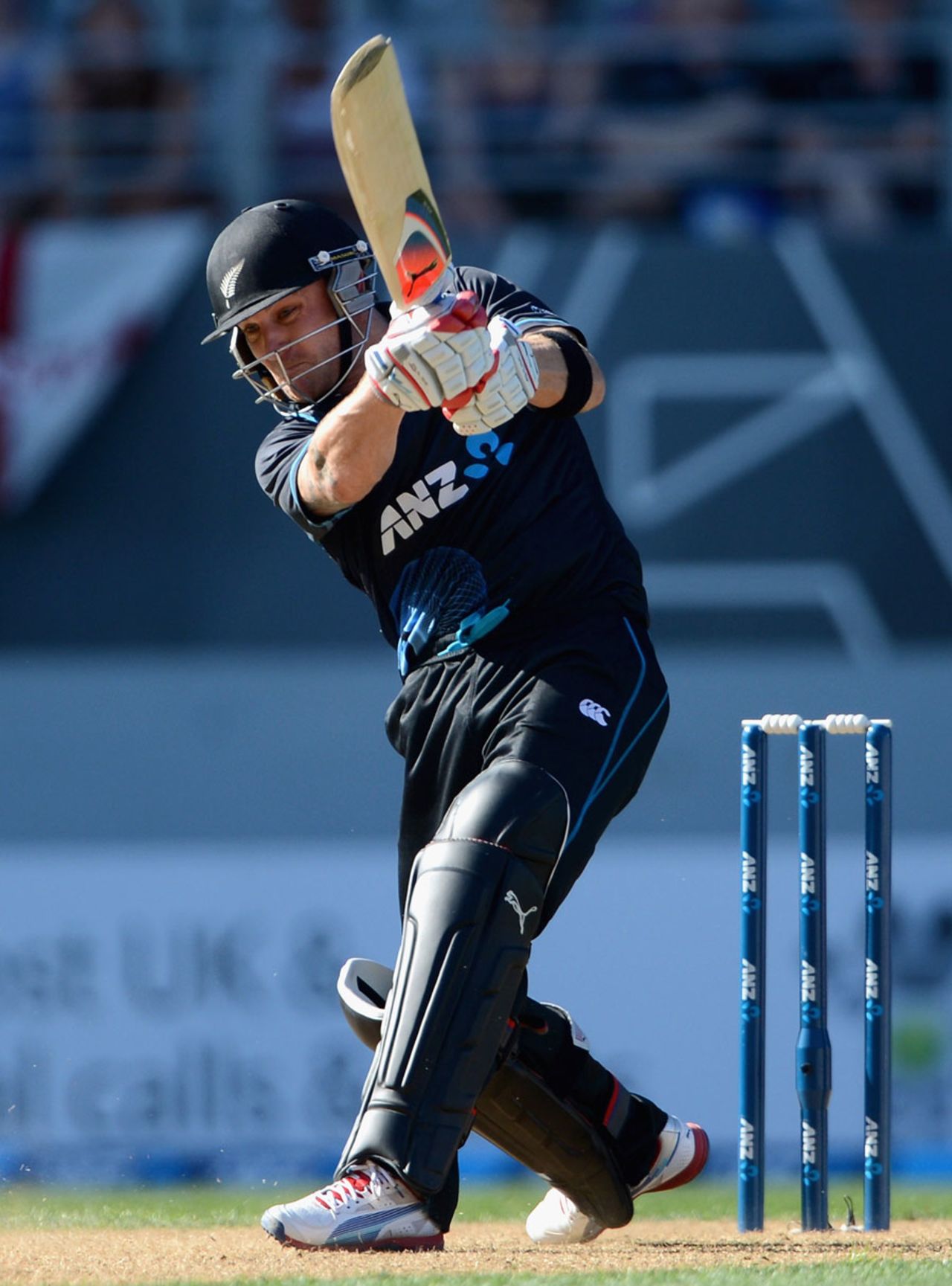 Brendon McCullum played a lone hand for New Zealand, New Zealand v England, 2nd ODI, Napier, February 20, 2013
