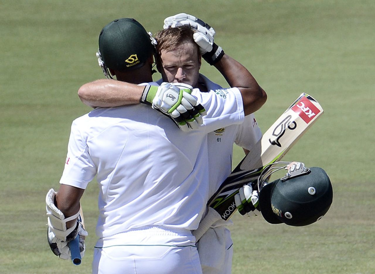 Vernon Philander congratulates AB de Villiers on his century, South Africa v Pakistan, 3rd Test, Centurion, 2nd day, February 23, 2013