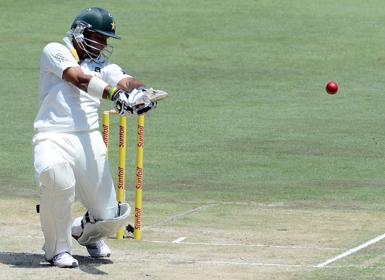 Imran Farhat cuts the ball, South Africa v Pakistan, 3rd Test, Centurion, 2nd day, February 23, 2013
