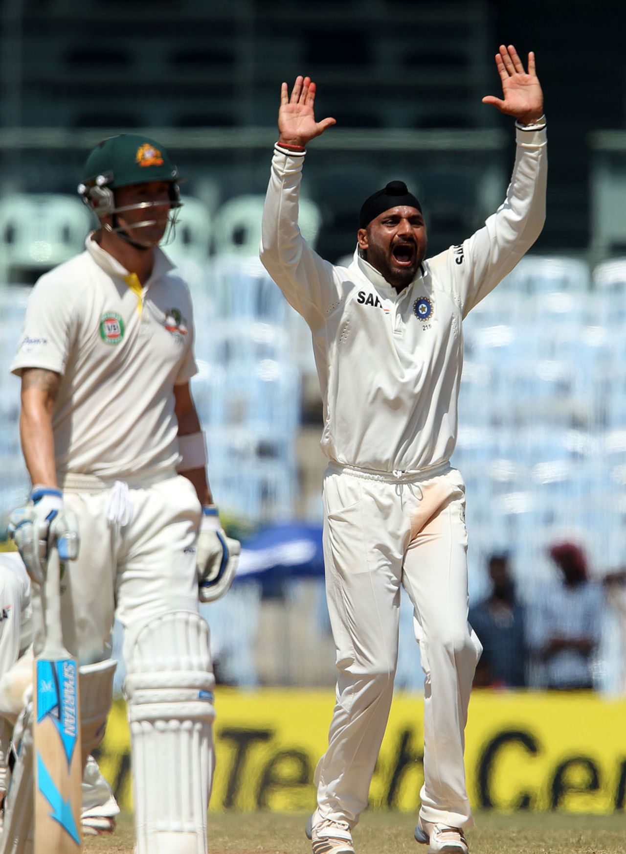Harbhajan Singh appeals, India v Australia, 1st Test, Chennai, 4th day, February 25, 2013