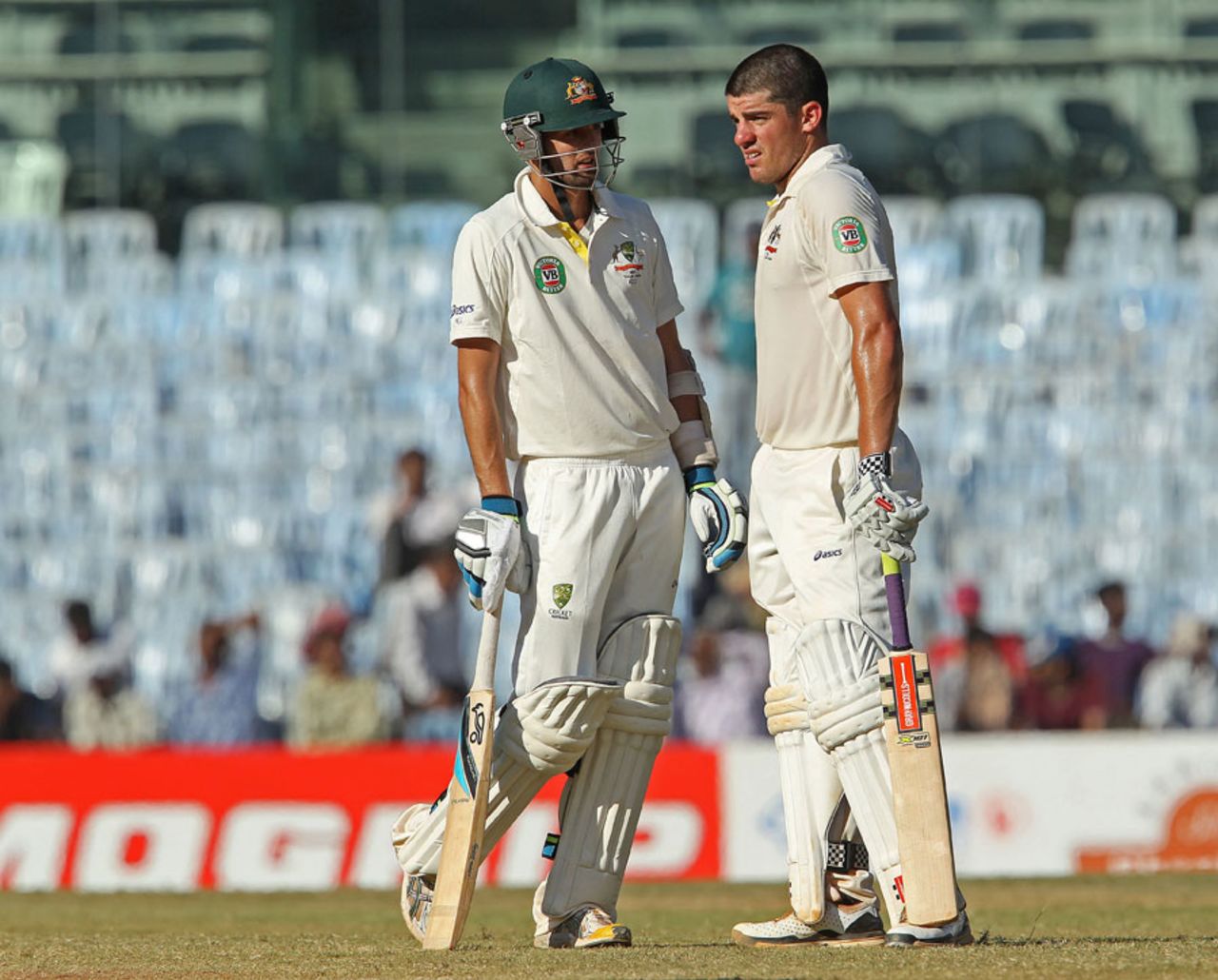 Nathan Lyon and Moises Henriques added 57 late in the day, India v Australia, 1st Test, Chennai, 4th day, February 25, 2013