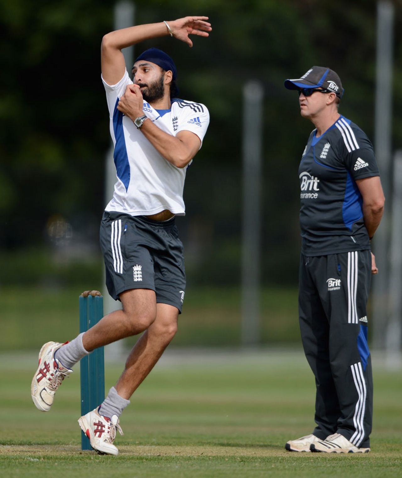 Monty Panesar and Andy Flower at a practice session in Queenstown, New Zealand, New Zealand XI v England XI, Tour game, February 27-March 2, 2013