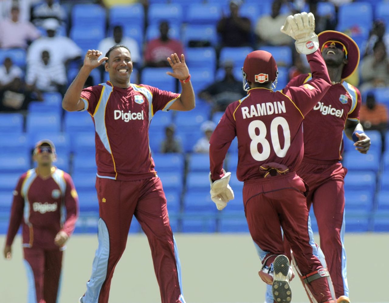 Samuel Badree celebrates a wicket, West Indies v Zimbabwe, 1st T20, Antigua, March 2, 2013