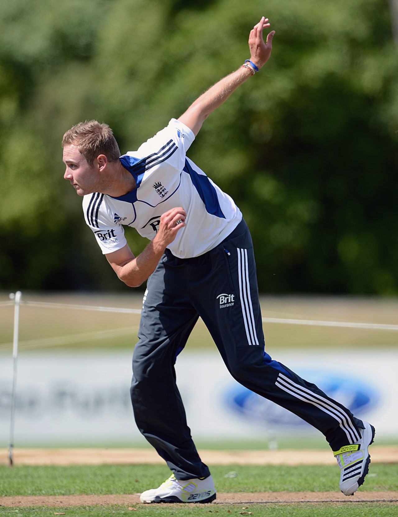 Stuart Broad bowls at a practice session ahead of the first Test against New Zealand in Dunedin, New Zealand v England, 1st Test, Dunedin, March 5. 2013