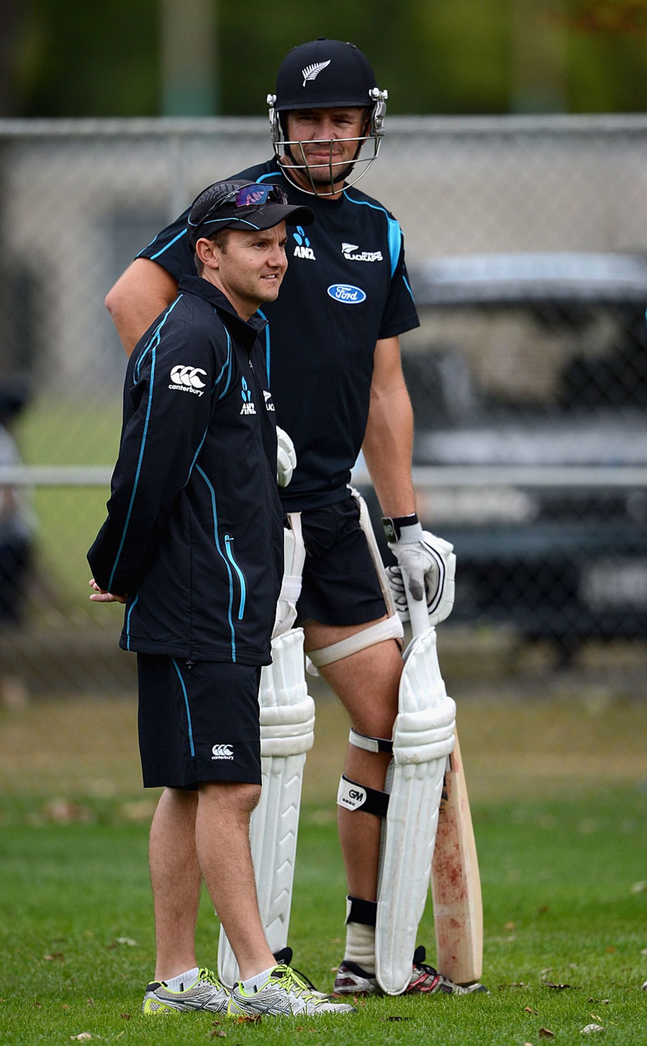 Peter Fulton has a chat with Mike Hesson, Dunedin, March 5, 2013