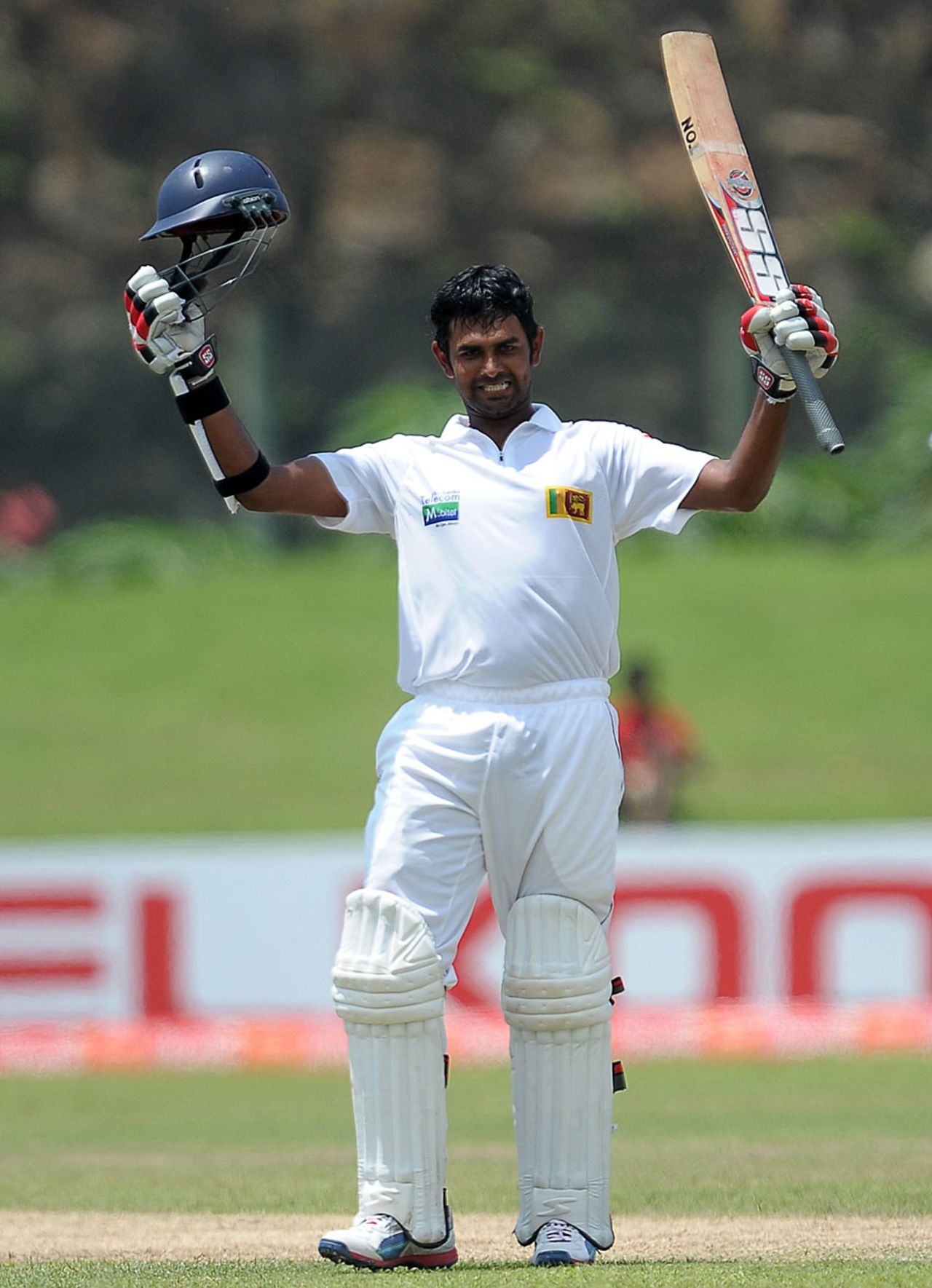 Lahiru Thirimanne made his maiden Test century, Sri Lanka v Bangladesh, 1st Test, Galle, 2nd day, March 9, 2013