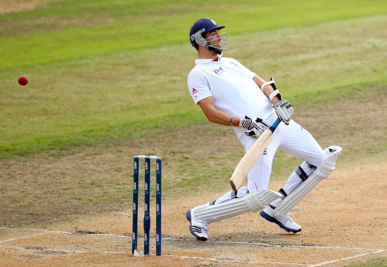 Steven Finn sways away from a short ball, New Zealand v England, 1st Test, Dunedin, 5th day, March 10, 2013