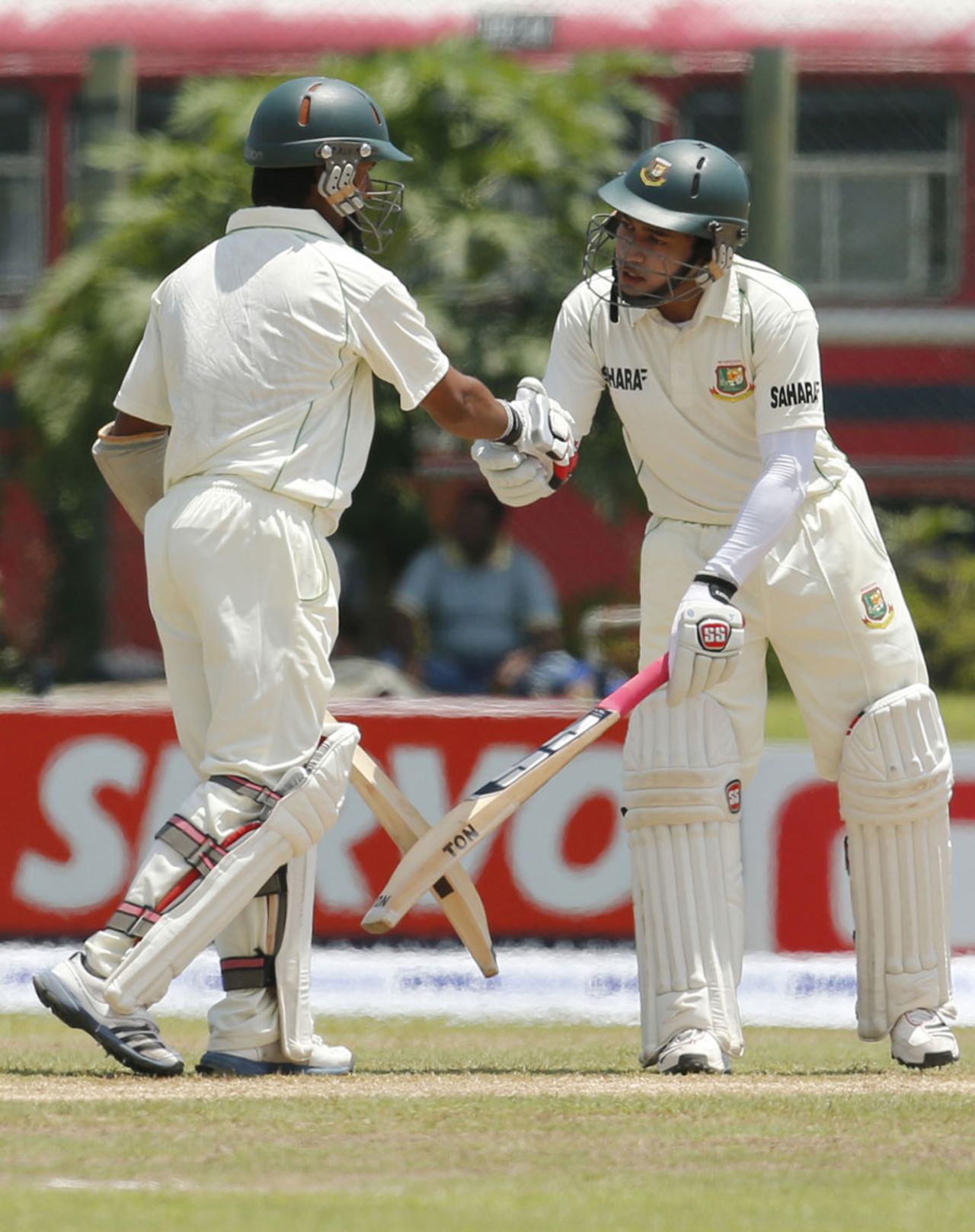 Mohammad Ashraful and Mushfiqur Rahim broke the record for Bangladesh's highest Test partnership, Sri Lanka v Bangladesh, 1st Test, Day 3, Galle, March 10, 2013