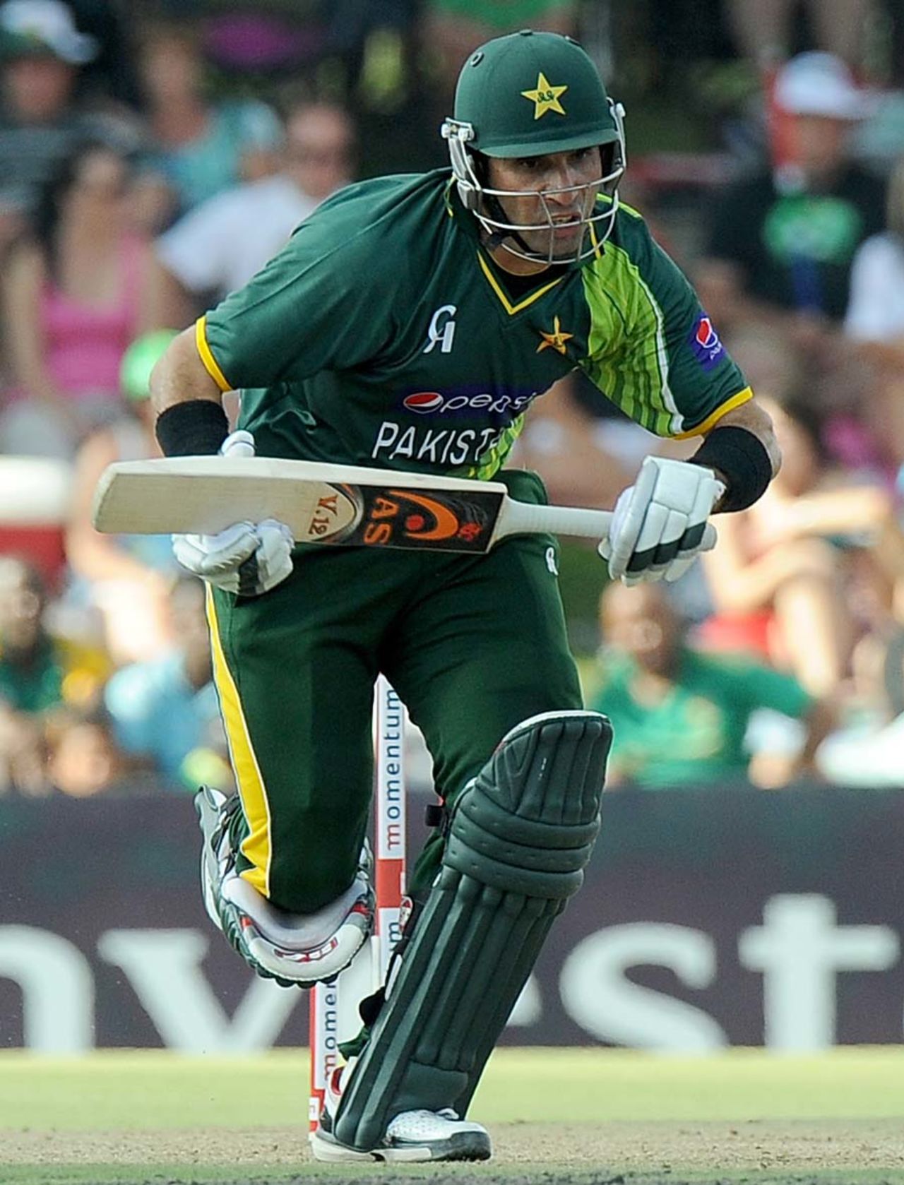 Misbah-ul-Haq runs between the wickets in his knock of 38, South Africa v Pakistan, 1st ODI, Bloemfontein, March 10, 2013