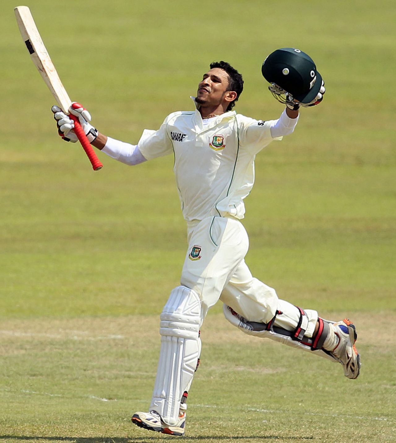 Nasir Hossain celebrates his maiden Test century, Sri Lanka v Bangladesh, 1st Test, Galle, 4th day, March 11, 2013