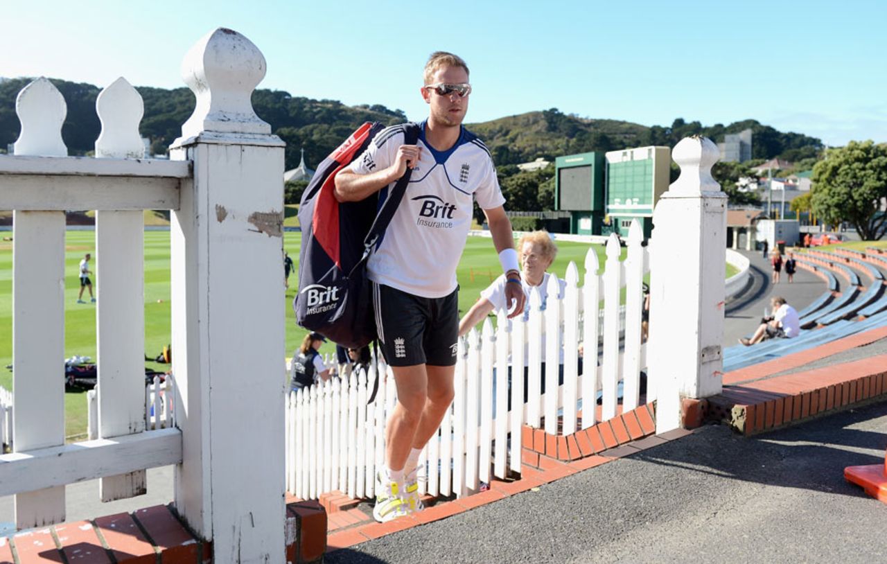 Stuart Broad arrives for a training session at the Basin Reserve, Wellington, March 12, 2013