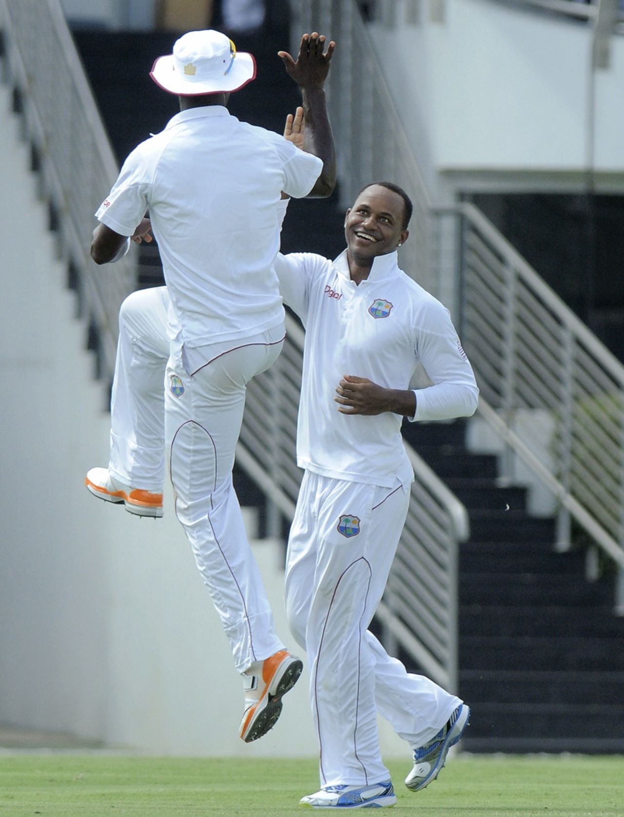 Marlon Samuels struck with his first delivery, West Indies v Zimbabwe, 1st Test, Barbados, 1st day, March 12, 2013