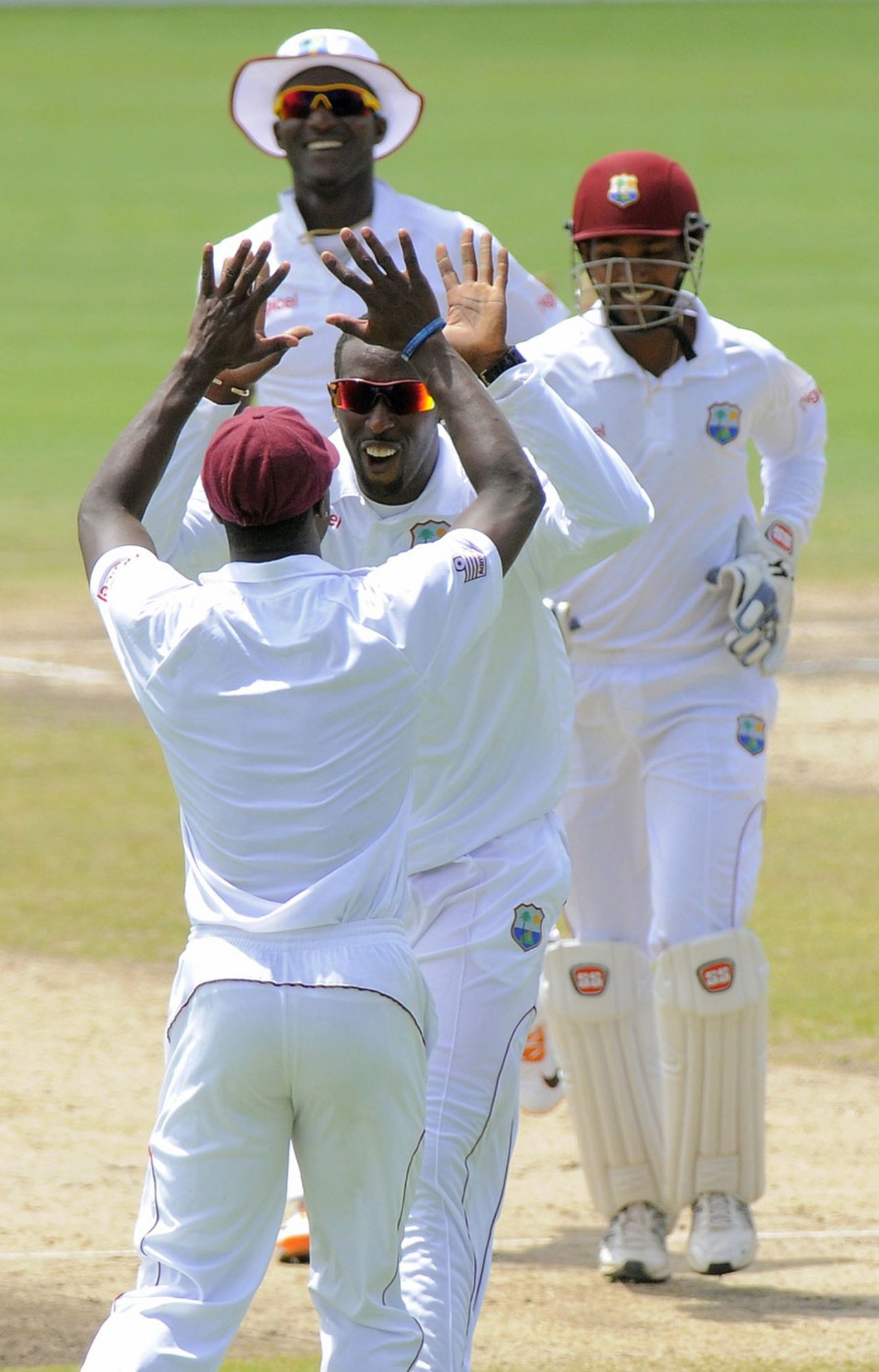 Shane Shillingford picks up Regis Chakabva, West Indies v Zimbabwe, 1st Test, Barbados, 3rd day, March 14, 2013