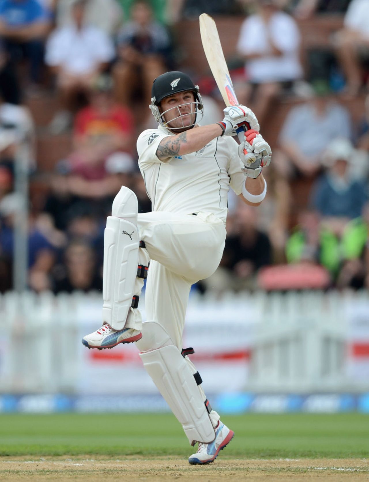 Brendon McCullum dispatches another pull, New Zealand v England, 2nd Test, Wellington, 3rd day, March 16, 2013