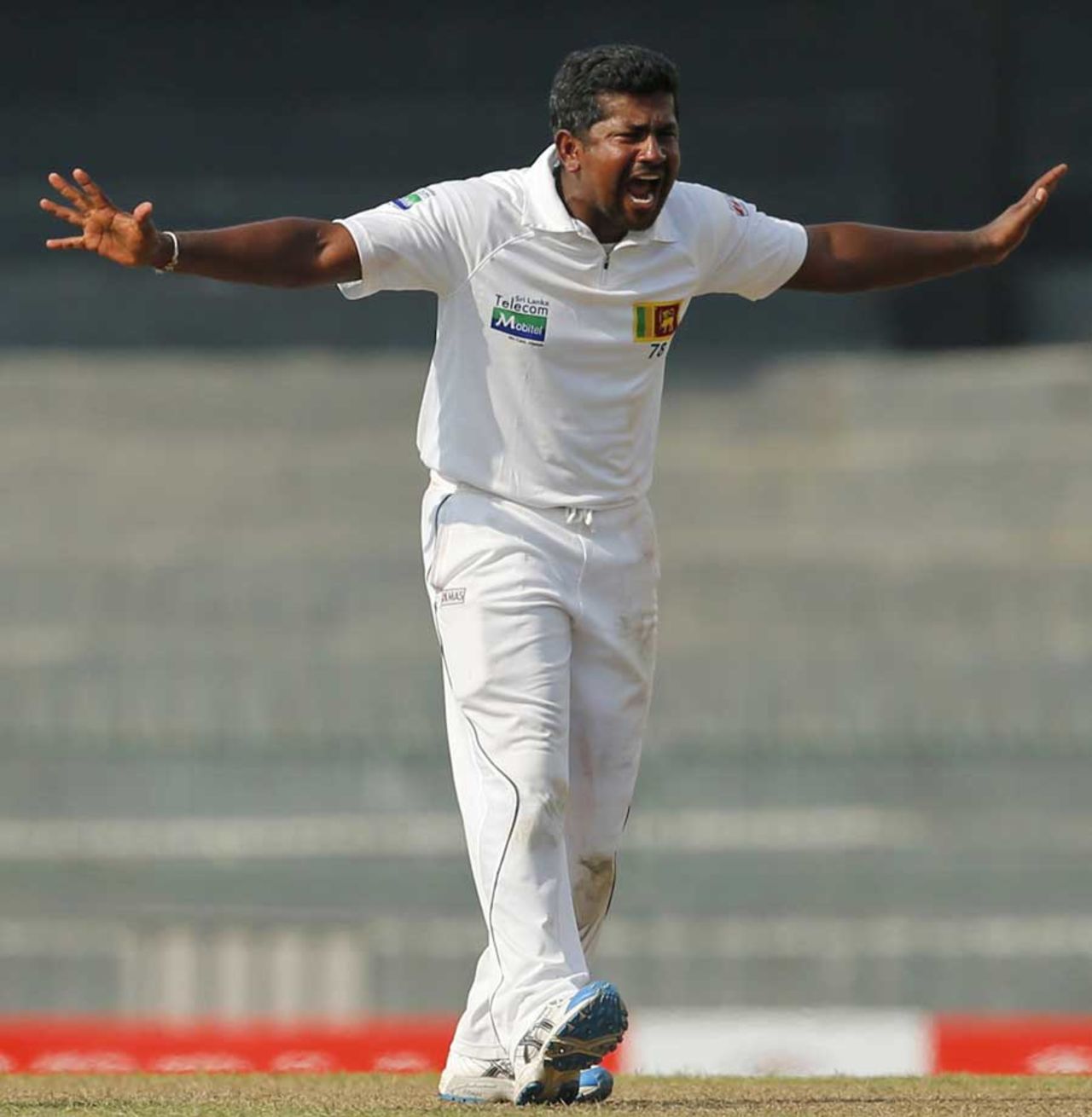 Rangana Herath was among the wickets, Sri Lanka v Bangladesh, 2nd Test, Colombo, 1st day, March 16, 2013