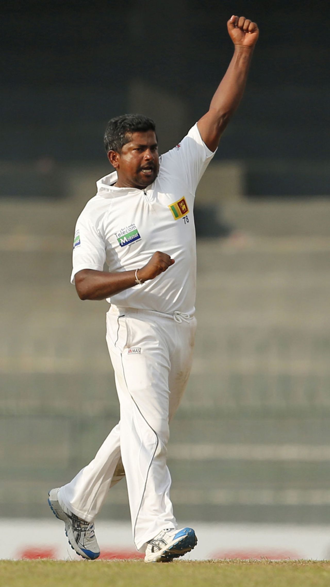 Rangana Herath celebrates after dismissing Nasir Hossain, Sri Lanka v Bangladesh, 2nd Test, 1st day, Colombo, March 16, 2013