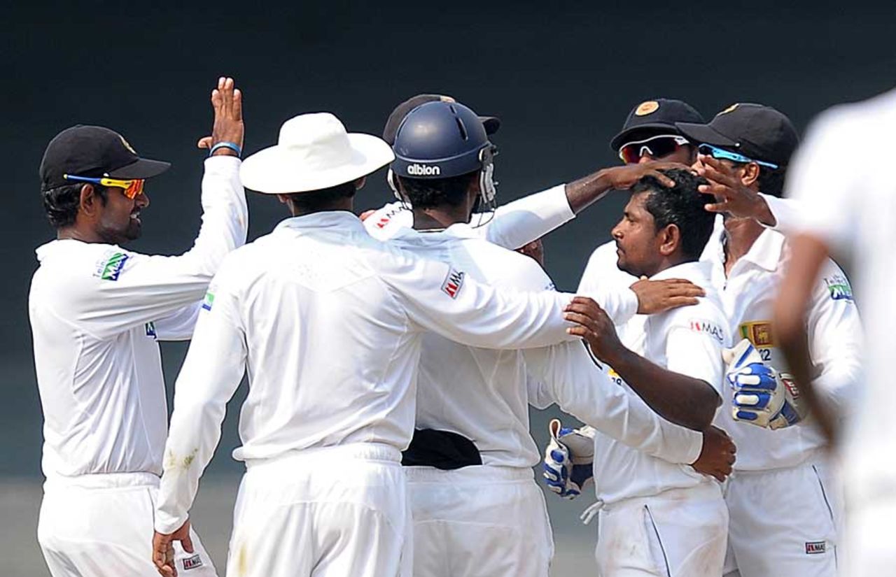 Rangana Herath's double-strike towards the end of the day left Bangladesh in trouble, Sri Lanka v Bangladesh, 2nd Test, 3rd day, Colombo, March 18, 2013