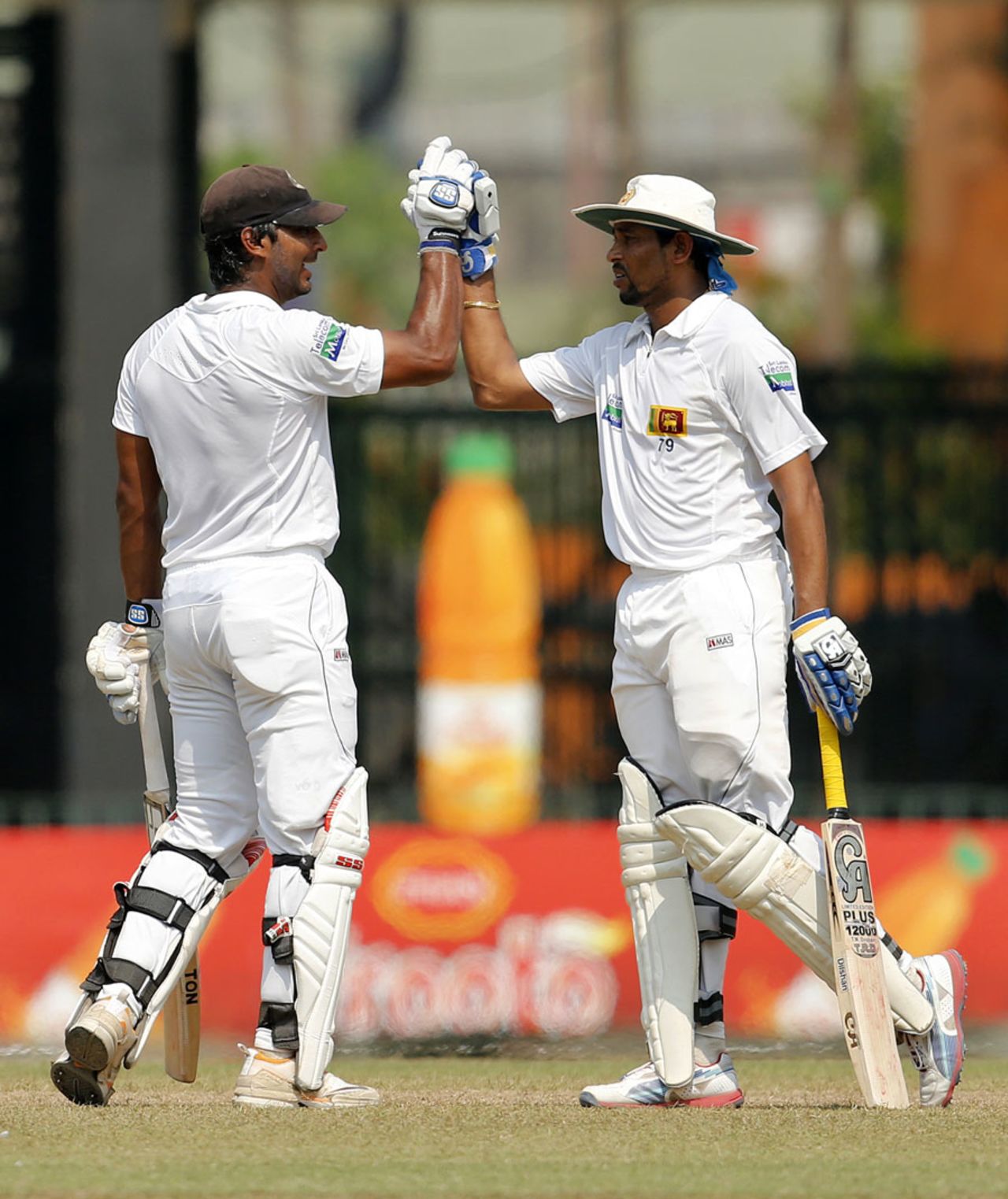 Kumar Sangakkara and Tillakaratne Dilshan shared a 94-run stand, Sri Lanka v Bangladesh, 2nd Test, 4th day, Colombo, March 19, 2013