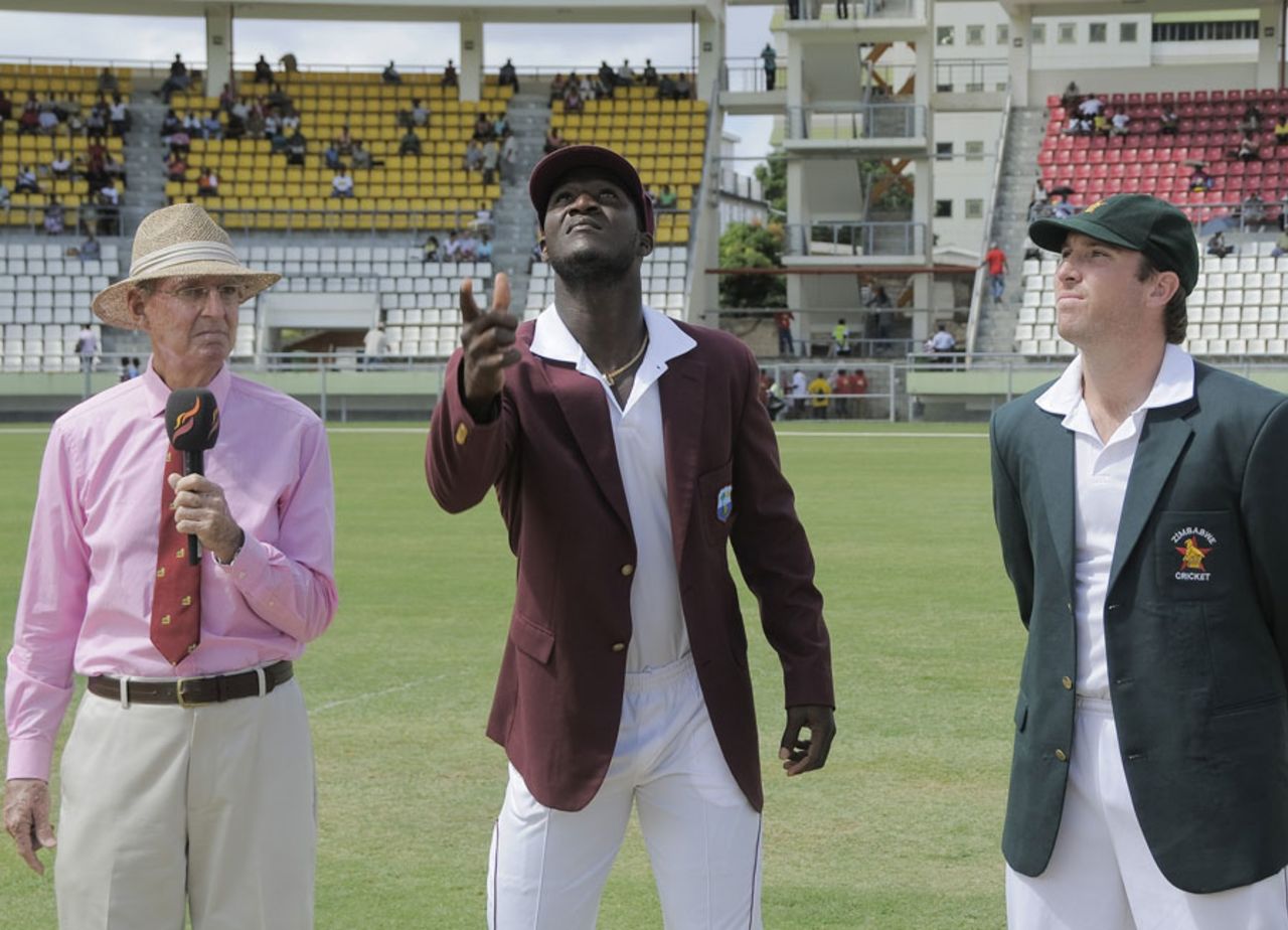 Darren Sammy tosses the coin as Brendan Taylor looks on, West Indies v Zimbabwe, 2nd Test, Roseau, 1st day, March 20, 2013