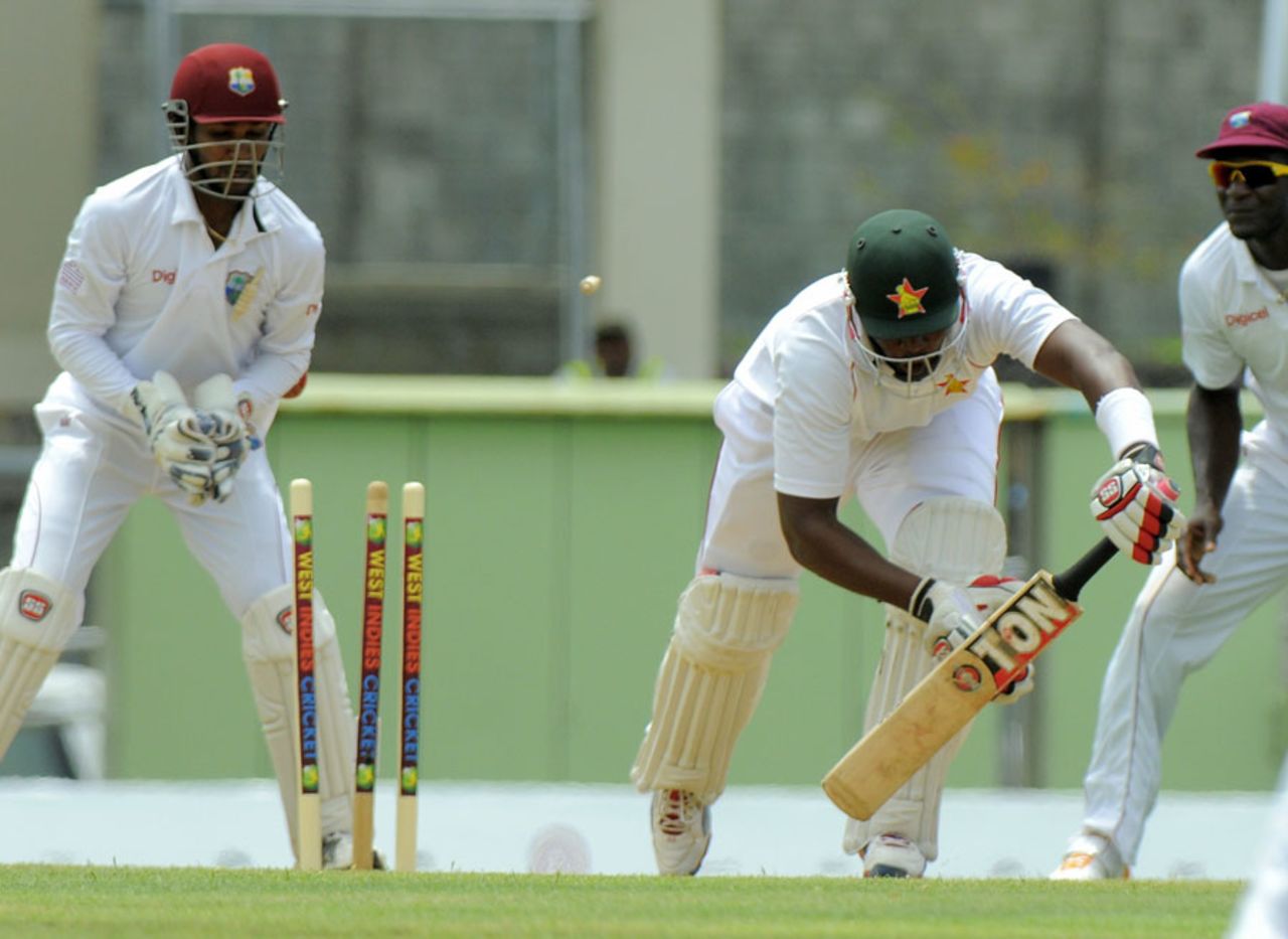 Hamilton Masakadza was bowled by Shane Shillingford's doosra, West Indies v Zimbabwe, 2nd Test, Roseau, 1st day, March 20, 2013