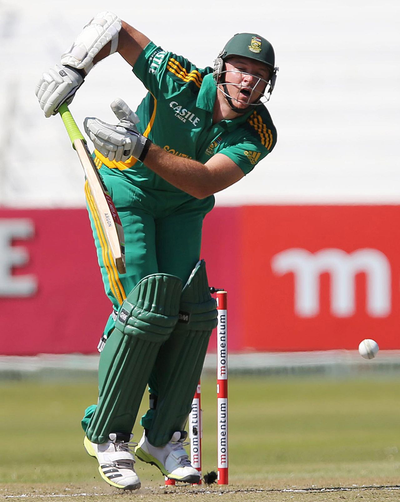 Graeme Smith gets hit by a delivery, South Africa v Pakistan, 4th ODI, Durban, March 21, 2013