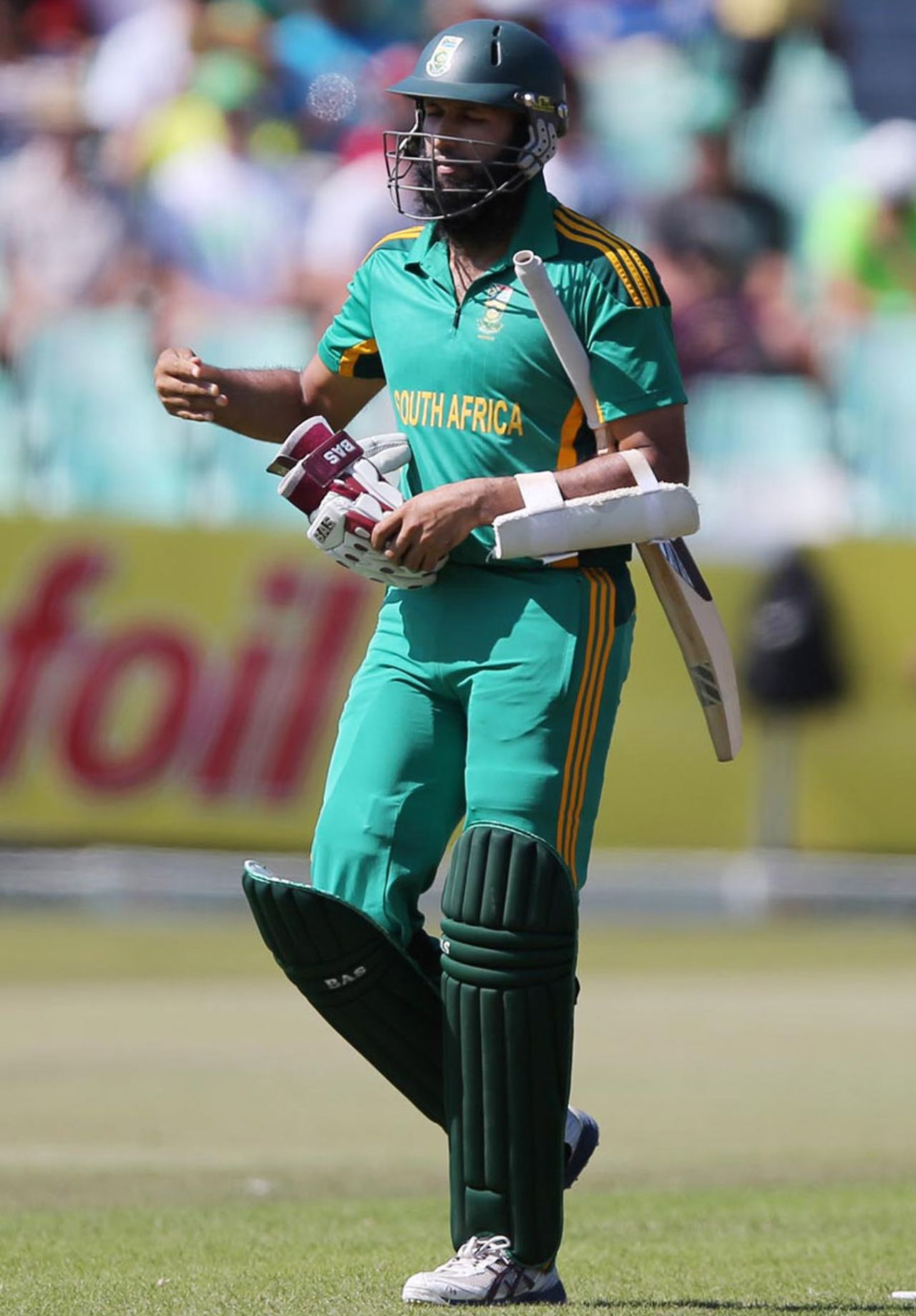 Hashim Amla walks off after being dismissed off the first ball of the match, South Africa v Pakistan, 4th ODI, Durban, March 21, 2013