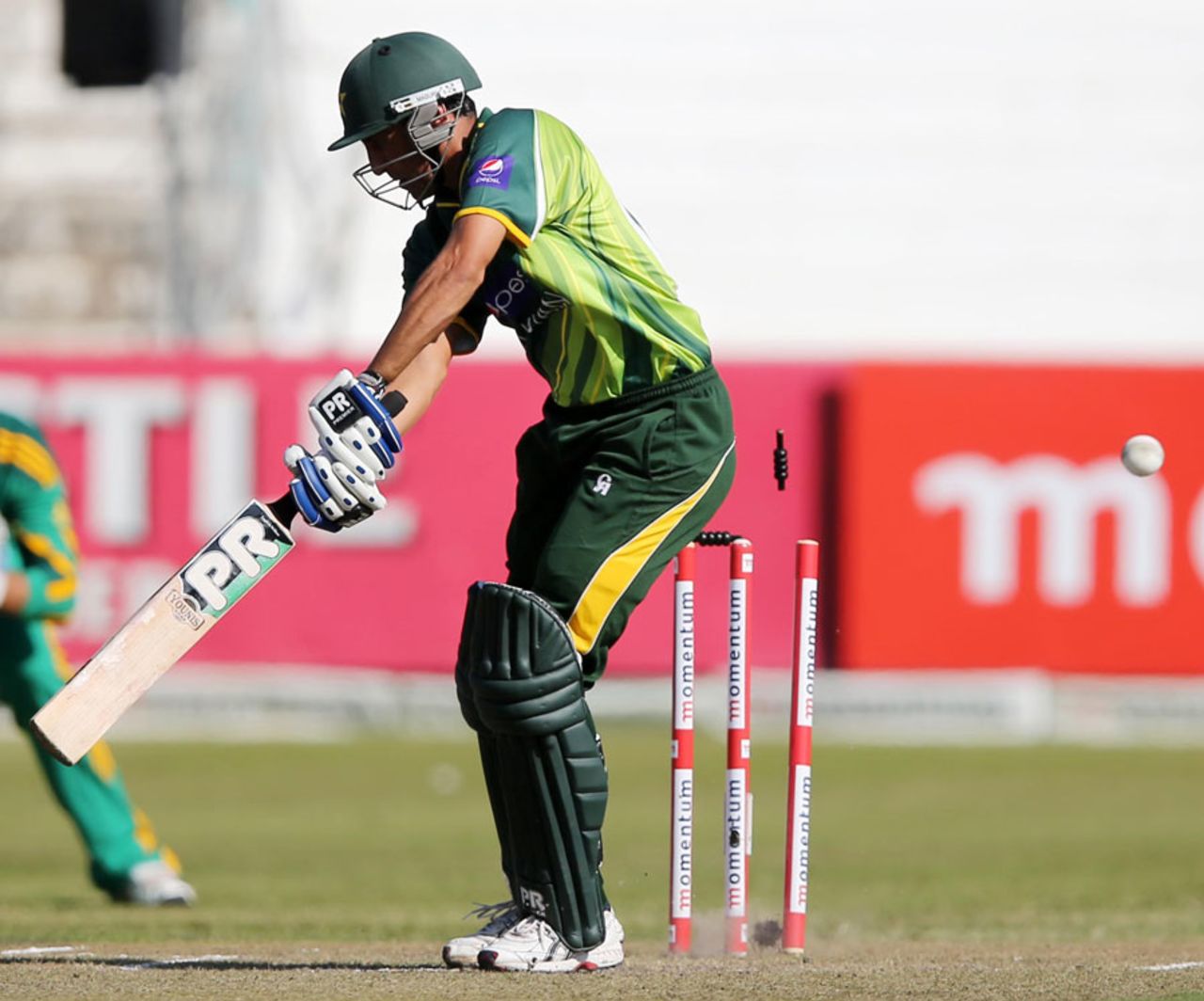 Younis Khan is bowled by Rory Kleinveldt, South Africa v Pakistan, 4th ODI, Durban, March 21, 2013