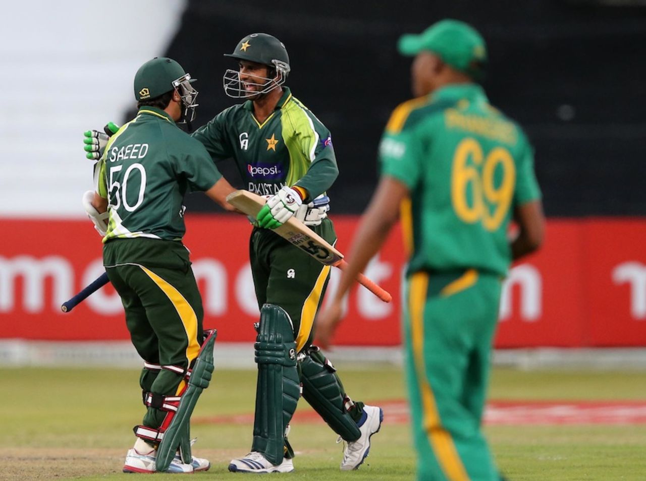 Shoaib Malik and Saeed Ajmal finished the chase, South Africa v Pakistan, 4th ODI, Durban, March 21, 2013