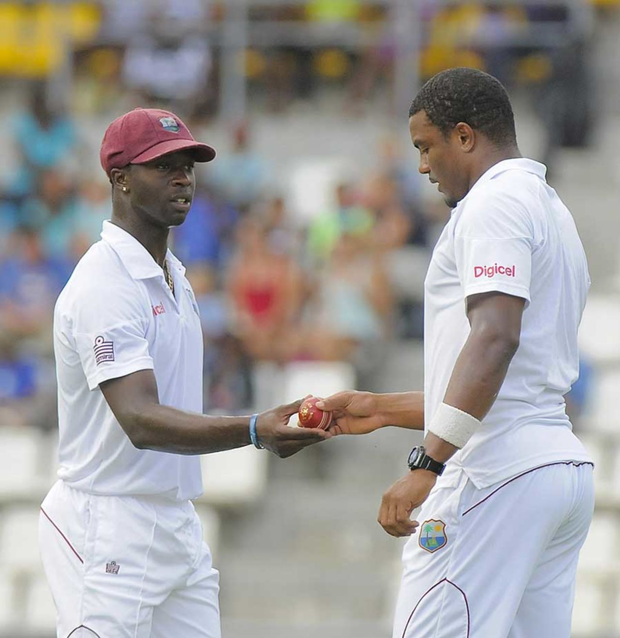 Kemar Roach passes on some advice to Shannon Gabriel, West Indies v Zimbabwe, 2nd Test, Dominica, 3rd day, March 22, 2013