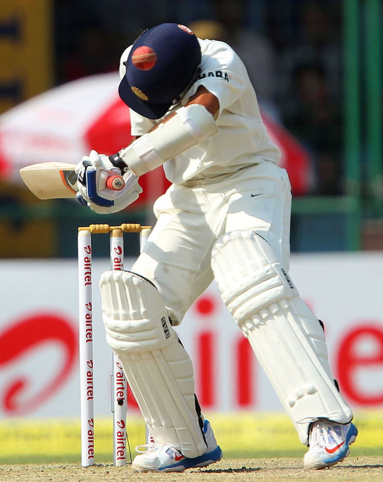 Ajinkya Rahane gets hit on the helmet, India v Australia, 4th Test, Delhi, 2nd day, March 23, 2013