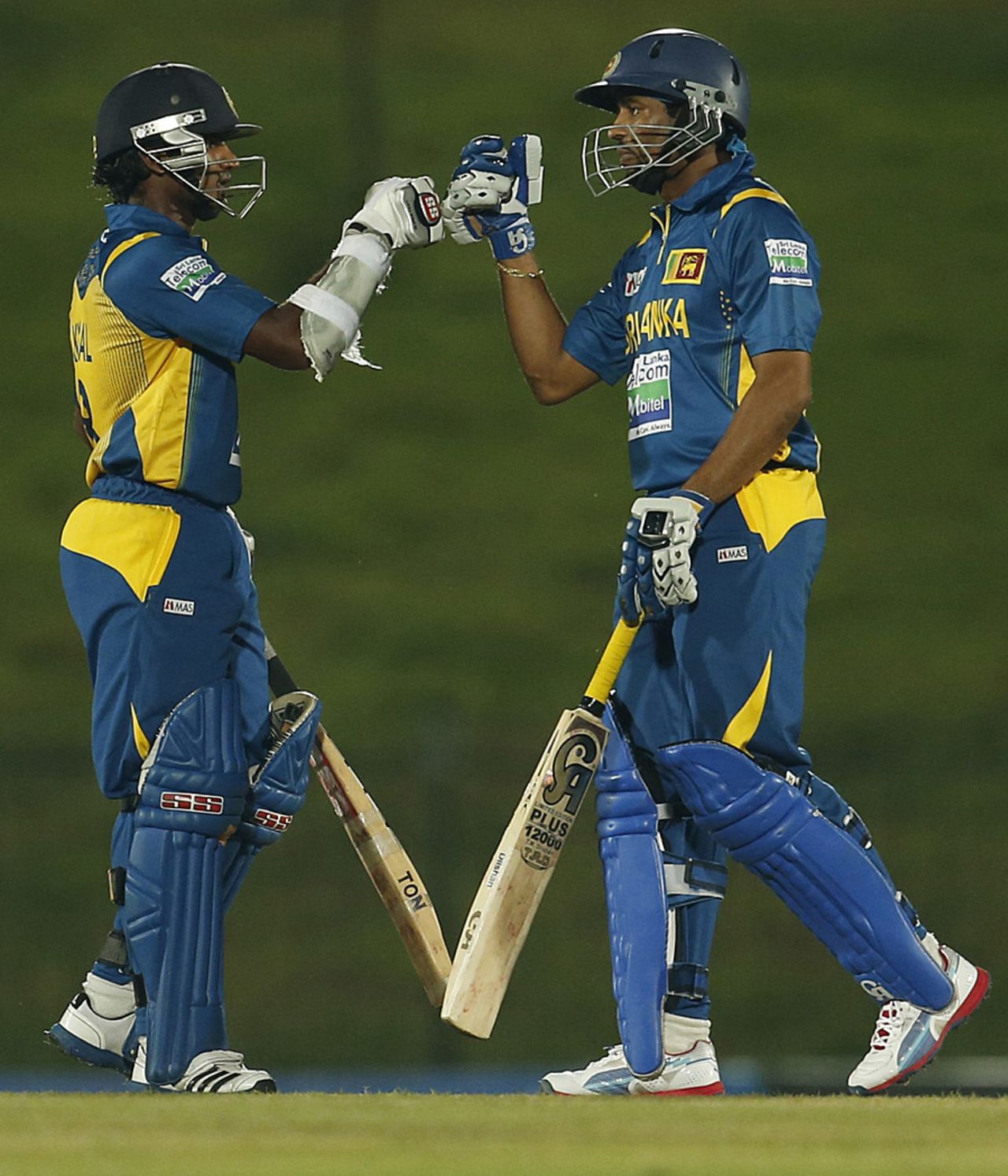 Tillakaratne Dilshan and Kusal Perera shared a 106-run opening stand, Sri Lanka v Bangladesh, 1st ODI, Hambantota, March 23, 2013