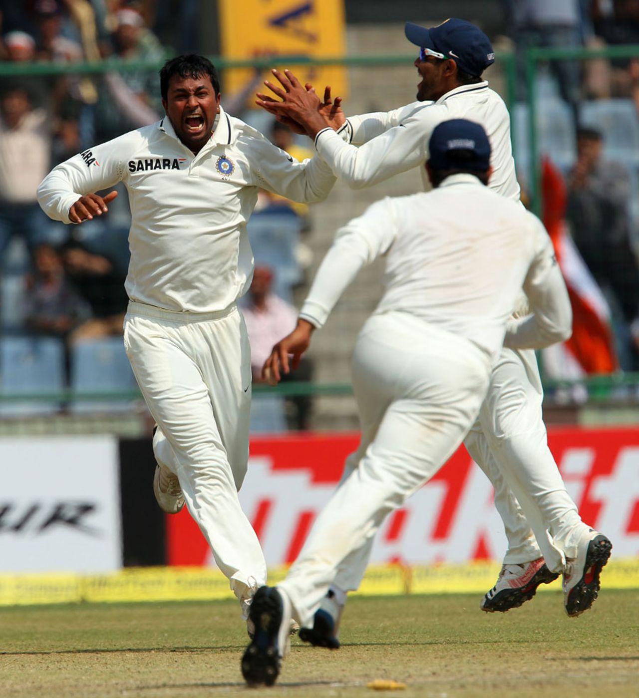 Pragyan Ojha celebrates a wicket, India v Australia, 4th Test, Delhi, 3rd day, March 24, 2013