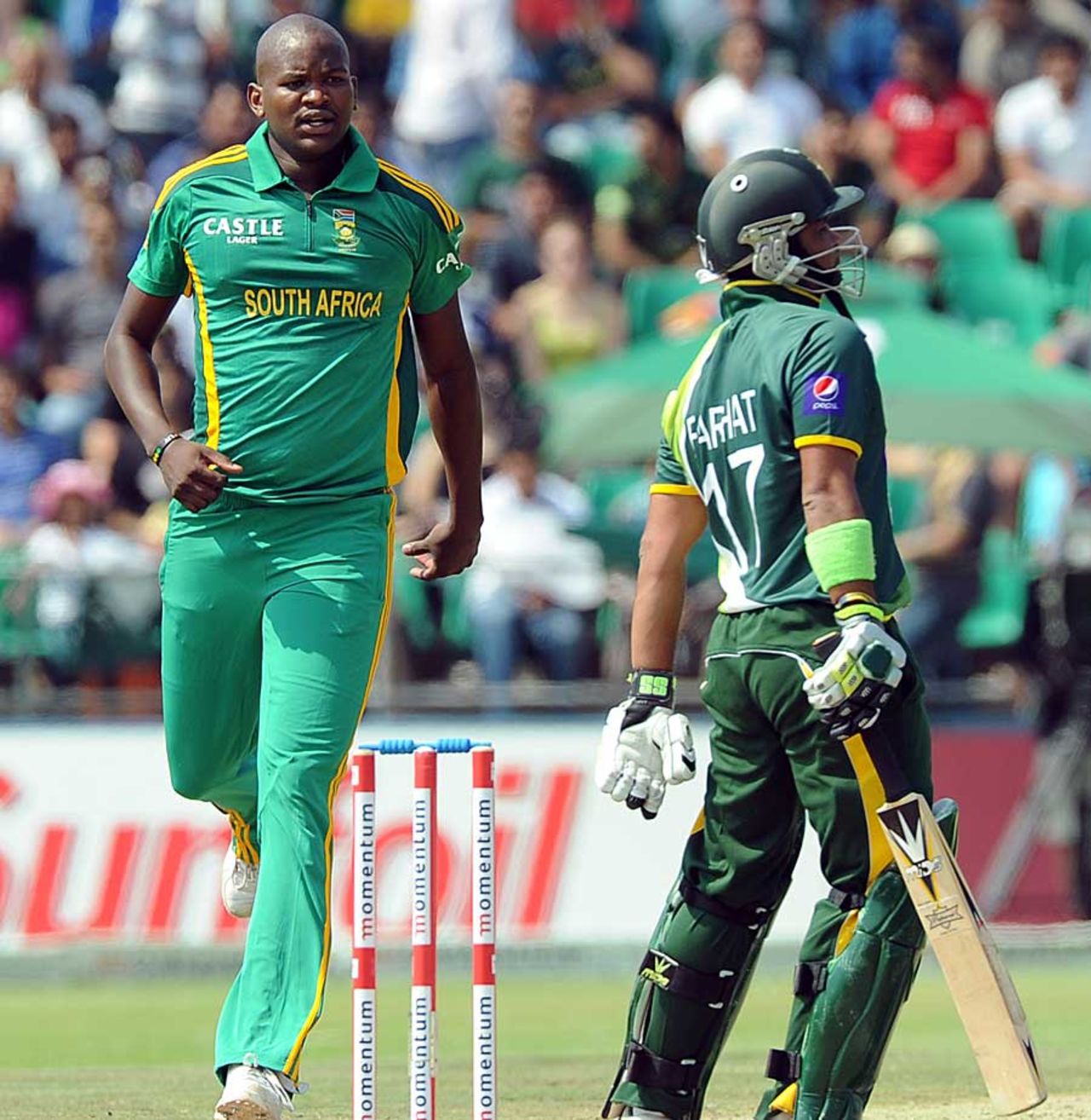 Lonwabo Tsotsobe got rid of Imran Farhat, South Africa v Pakistan, 5th ODI, Benoni, March 24, 2013
