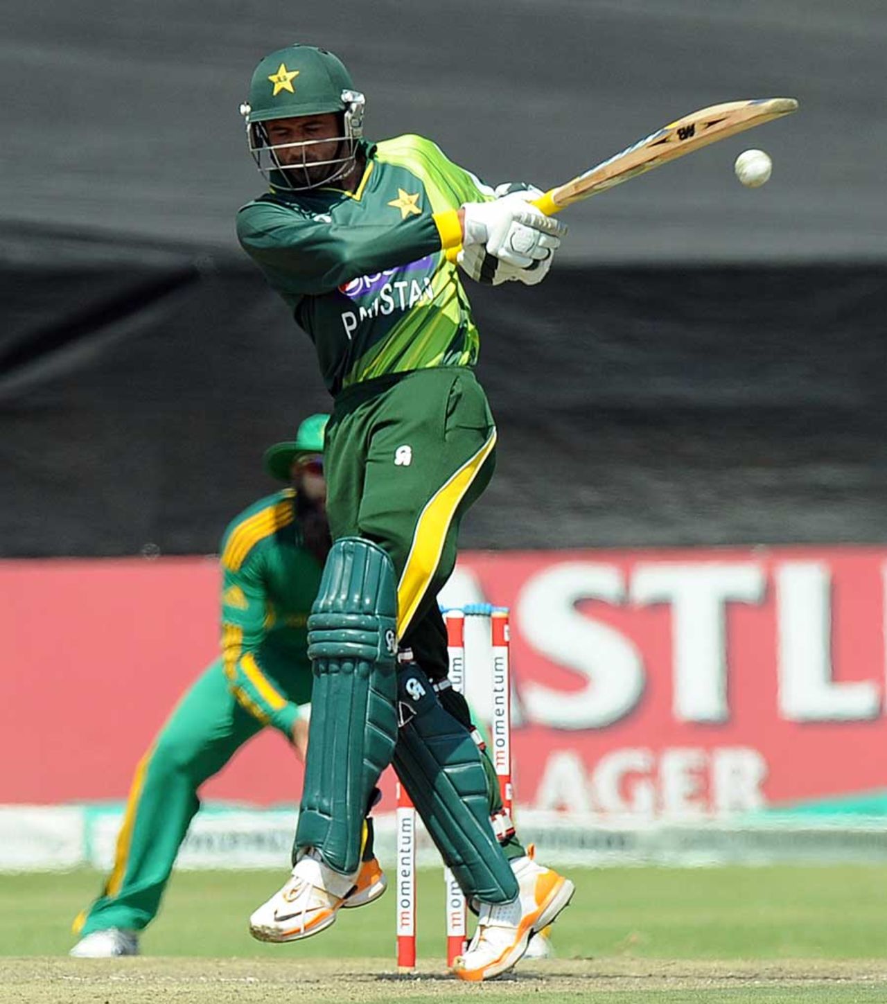 Junaid Khan pushed Pakistan past 200, South Africa v Pakistan, 5th ODI, Benoni, March 24, 2013