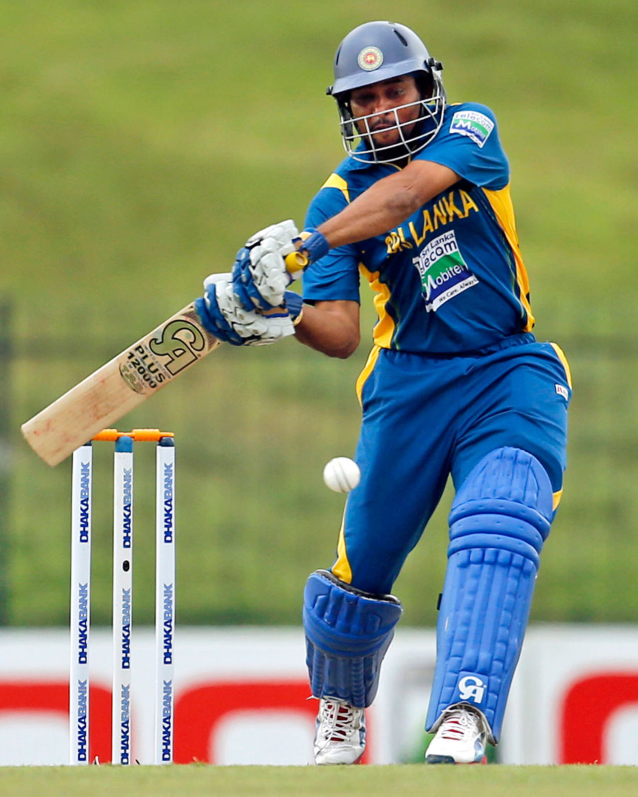 Tillakaratne Dilshan about to play, Sri Lanka v Bangladesh, 2nd ODI, Hambantota, March 25, 2013